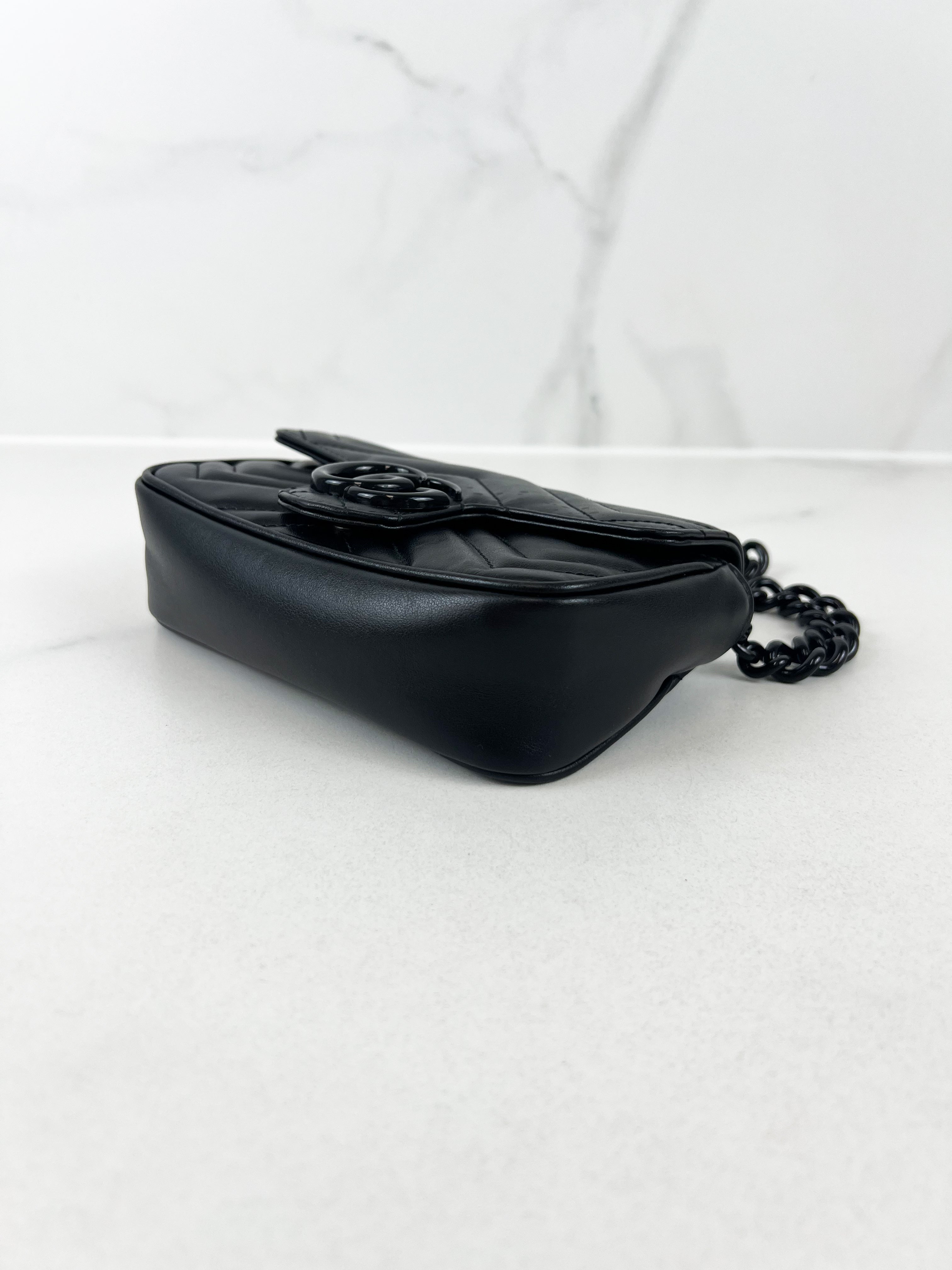 Gucci Black GG Marmont Matelasse Super Mini Shoulder/Belt Bag