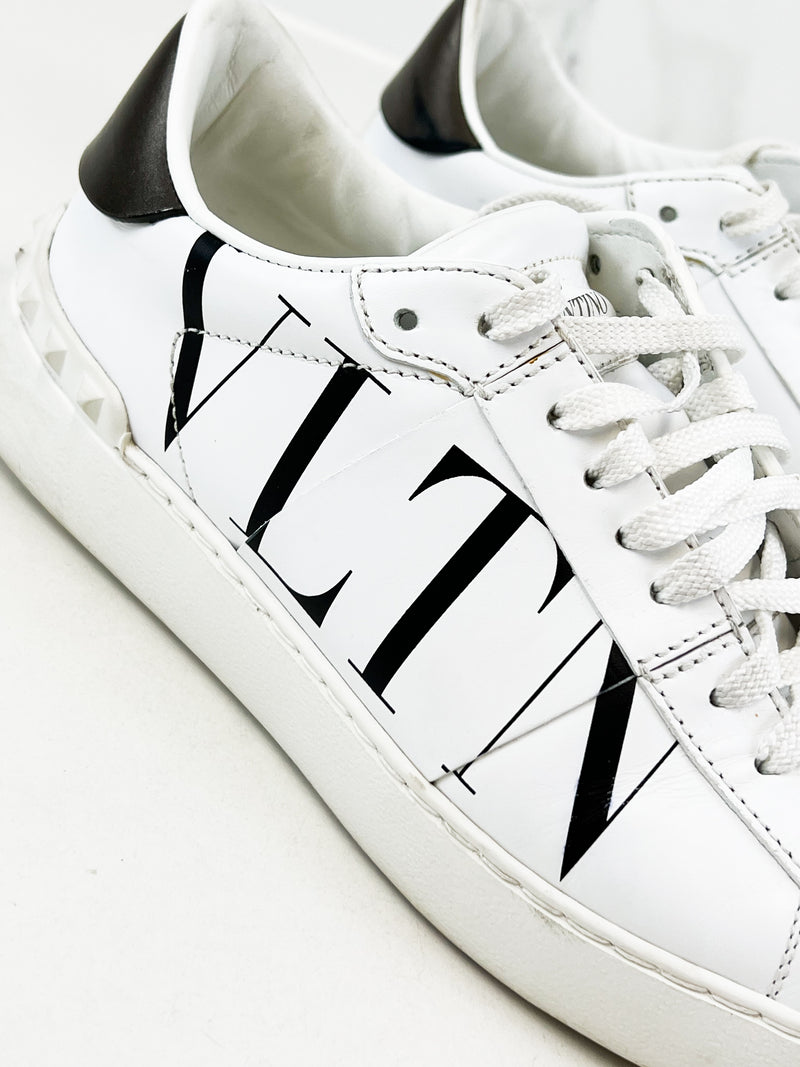 Valentino Garavani VLTN Sneaker Size 39