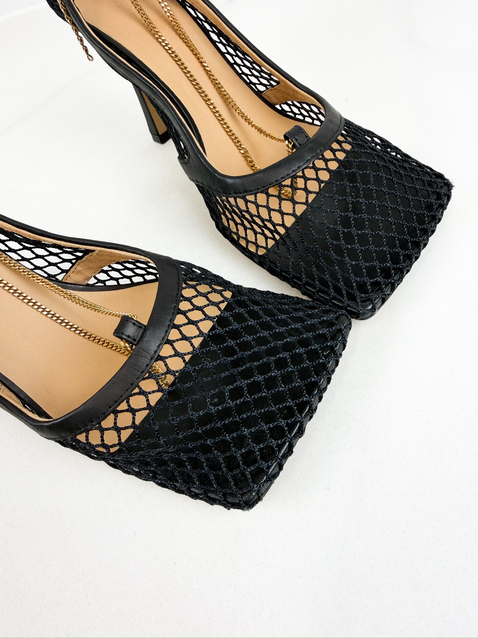 Bottega Veneta Stretch Pump Size 39
