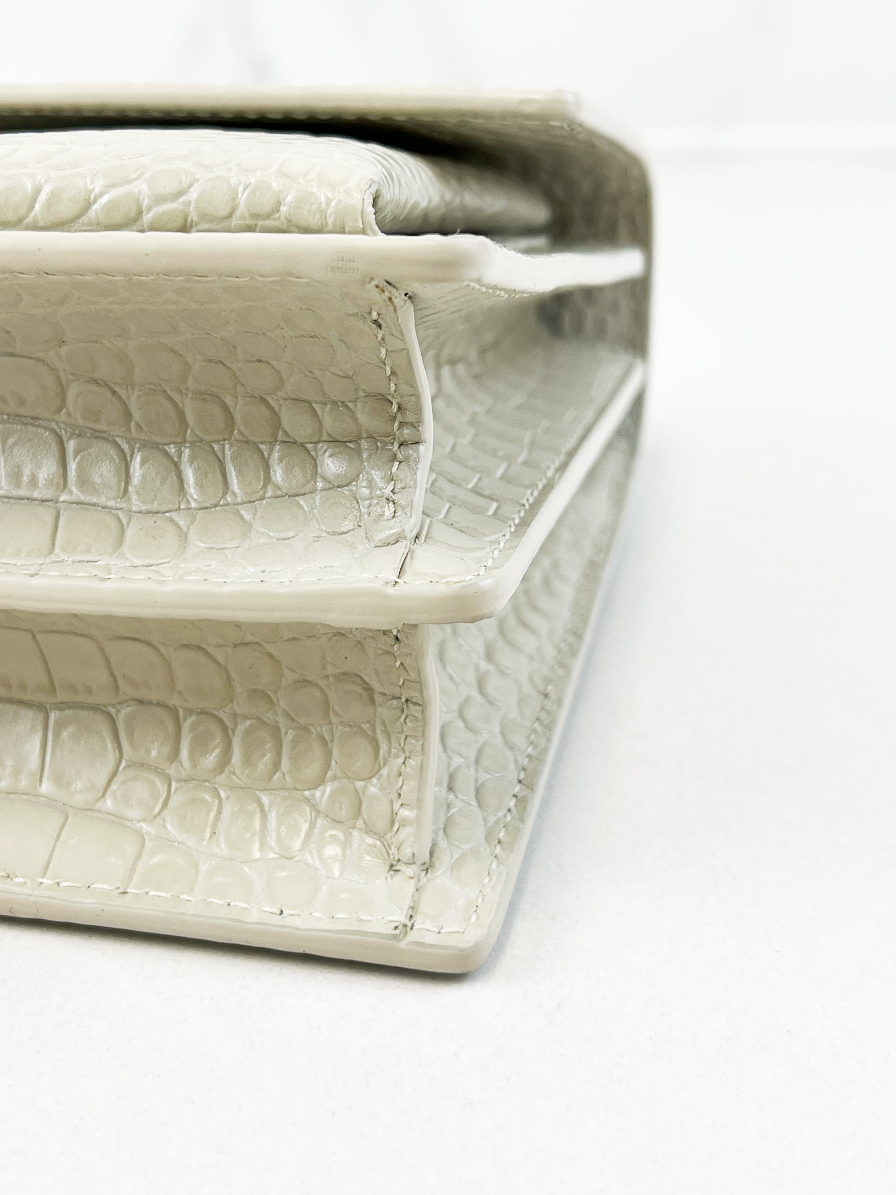 Saint Laurent Sunset Medium In Croc-embossed leather Blanc Vintage