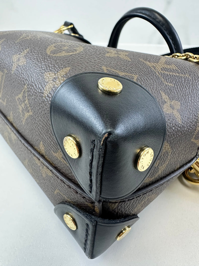 Louis Vuitton Petite Malle Souple