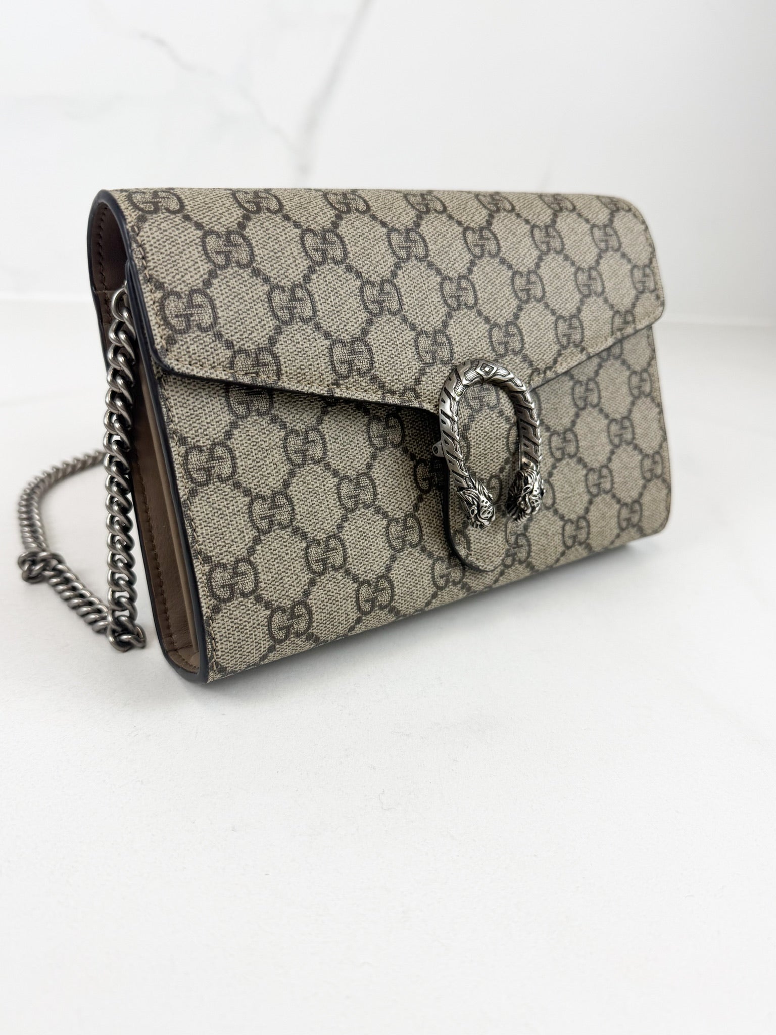 Gucci Dionysus GG Supreme Chain Wallet