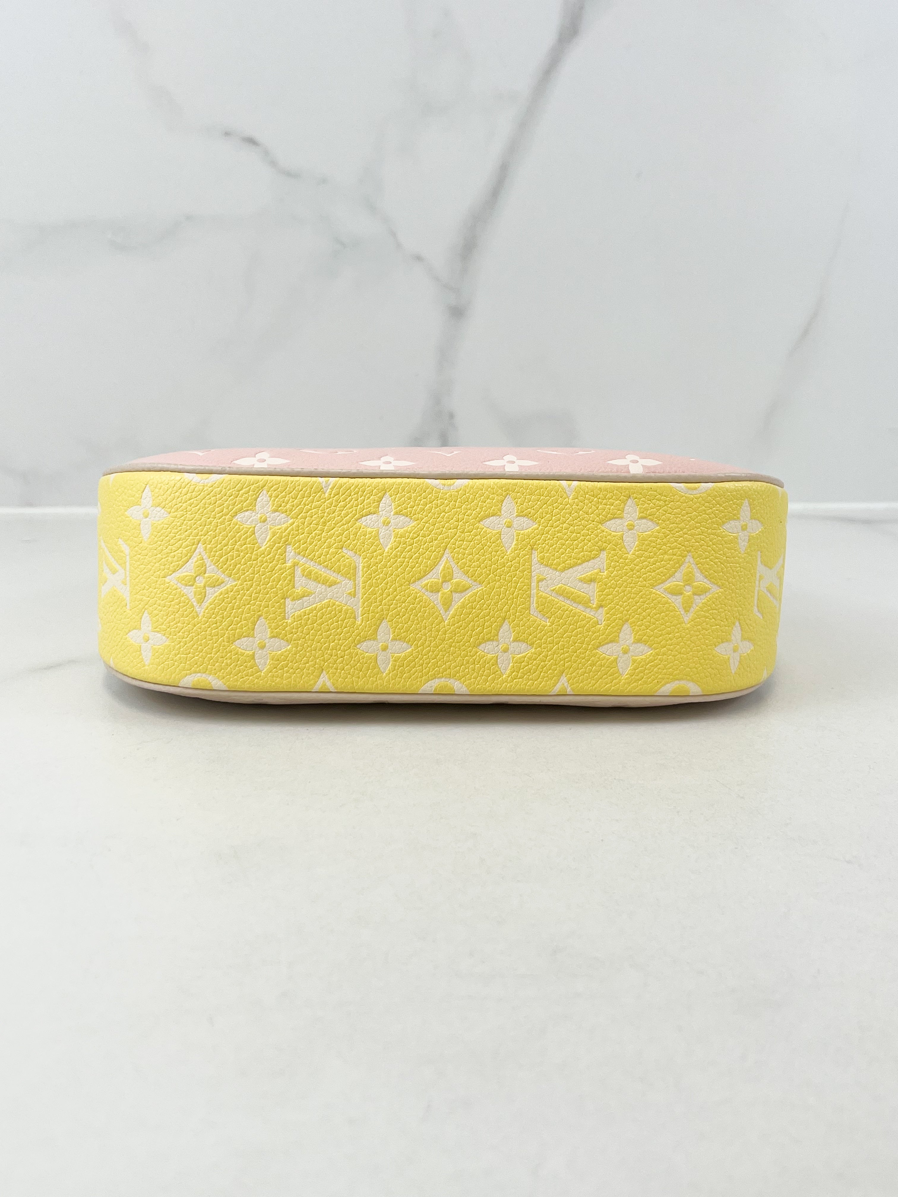 Louis Vuitton Bagatelle Rose Beige in Cowhide Leather with Gold Hardware