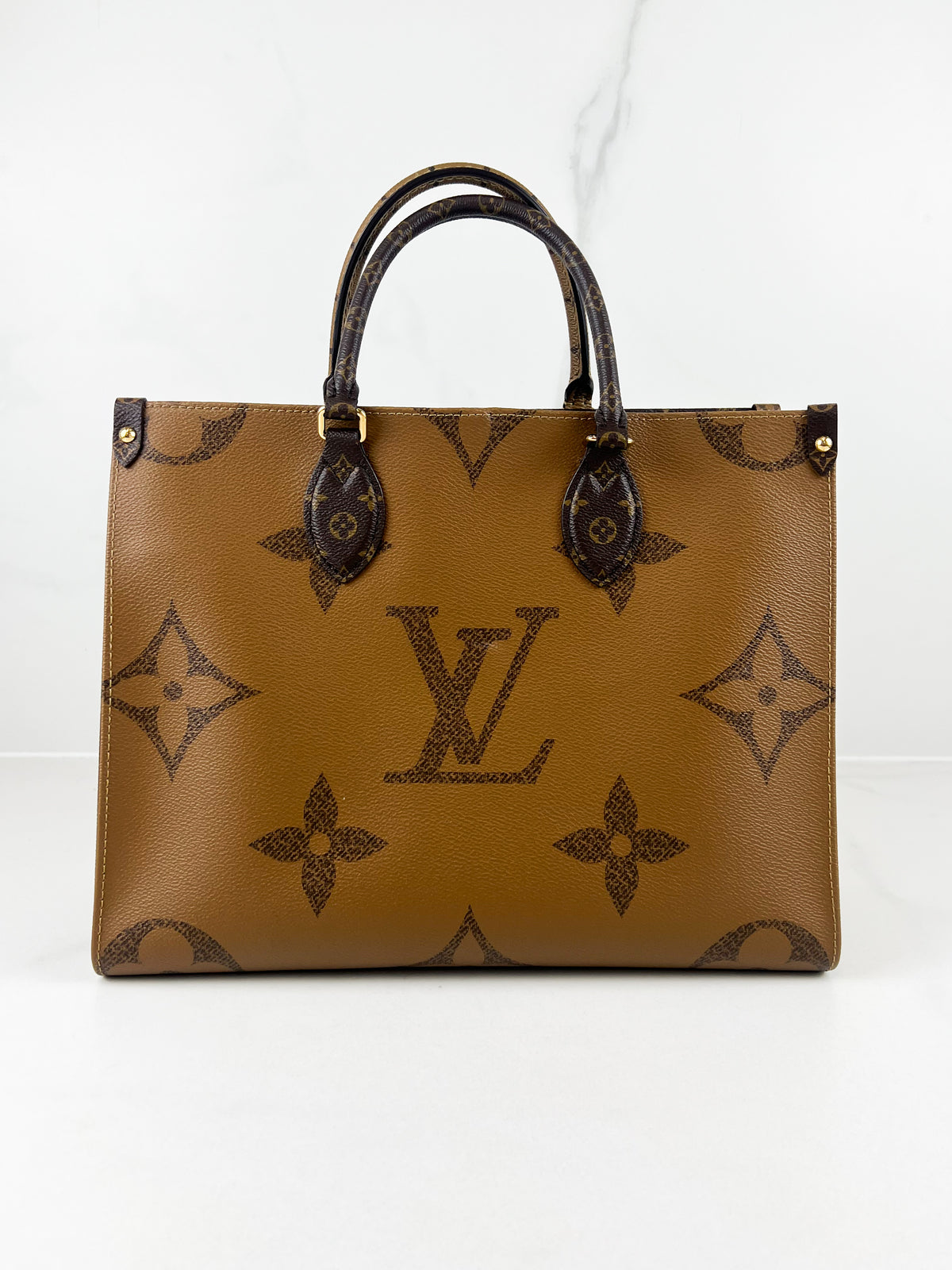 Louis Vuitton Reverse Onthego MM