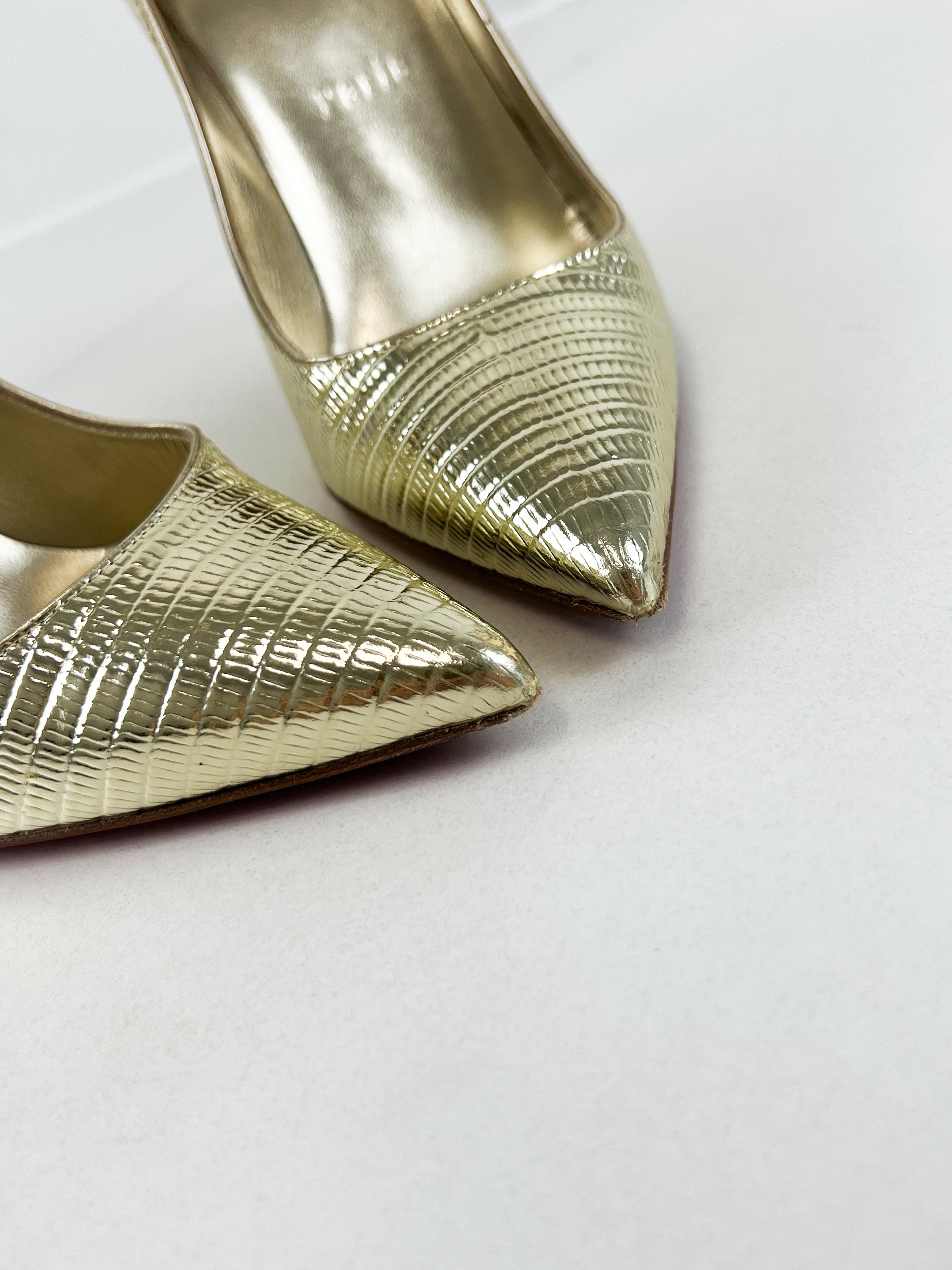 Christian Louboutin So Kate Pump in Gold-Toned Textured Leather Size 36.5