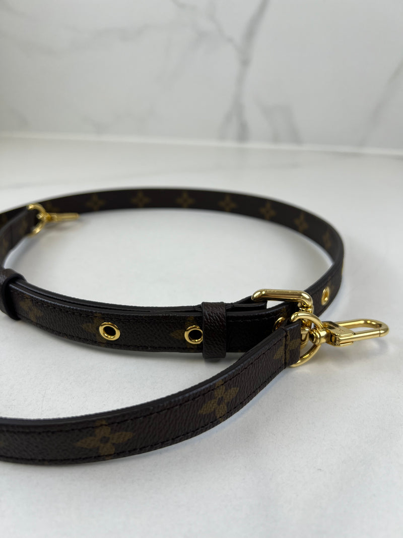 Louis Vuitton Monogram Canvas Pochette Metis