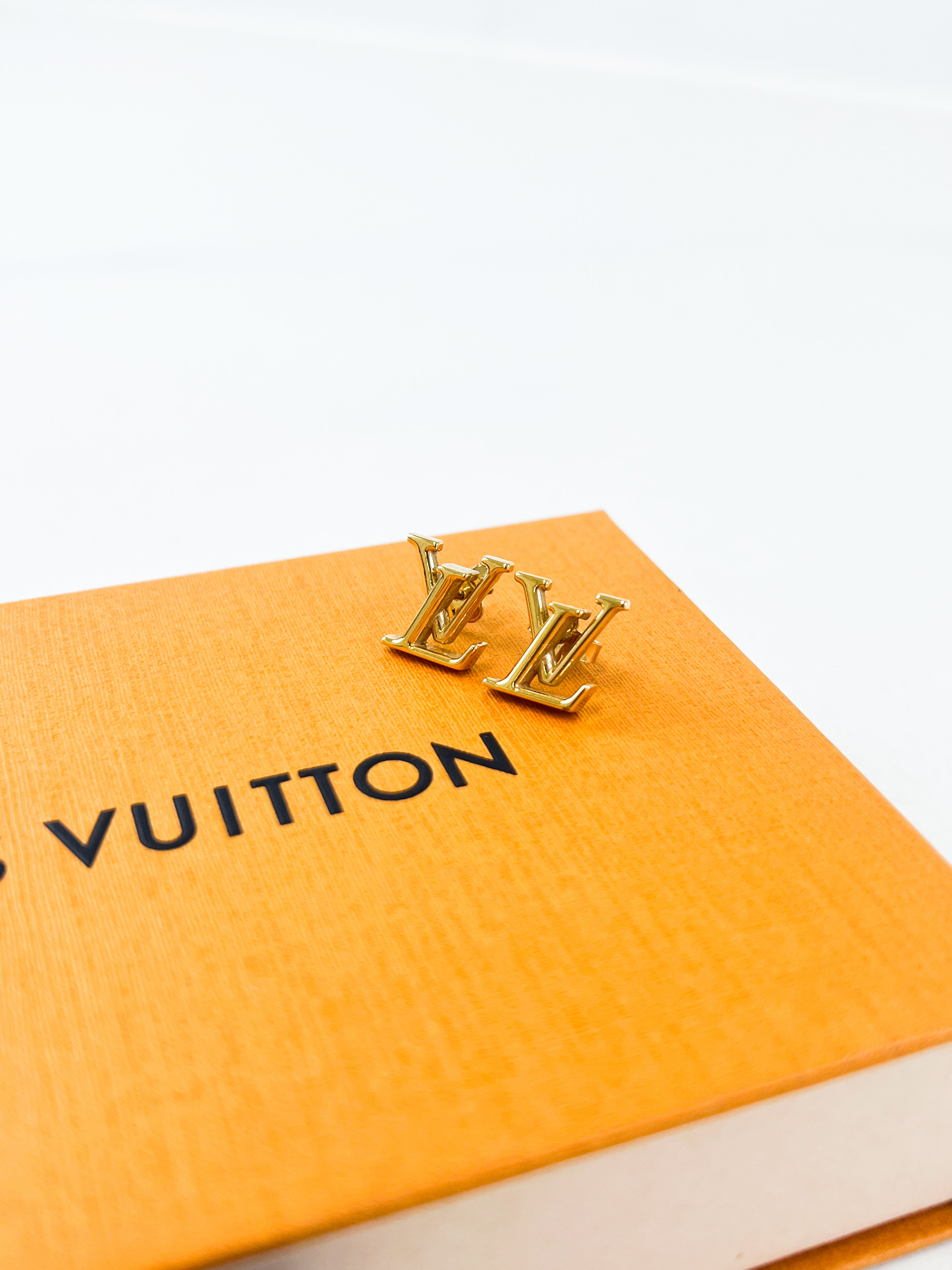 Louis Vuitton Iconic Studs