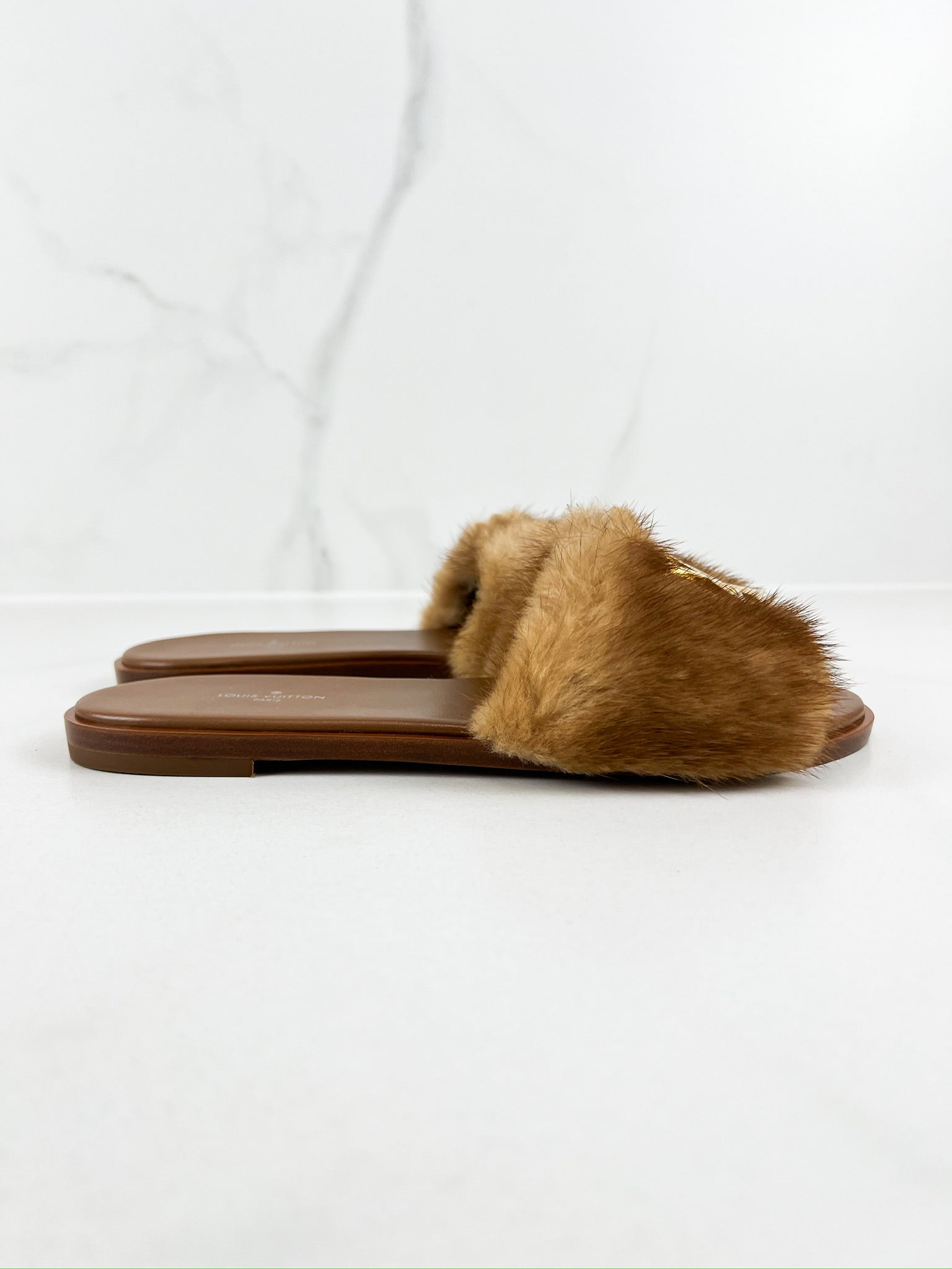 Louis Vuitton Lock It Brown Shearling Flat Slide Size 37