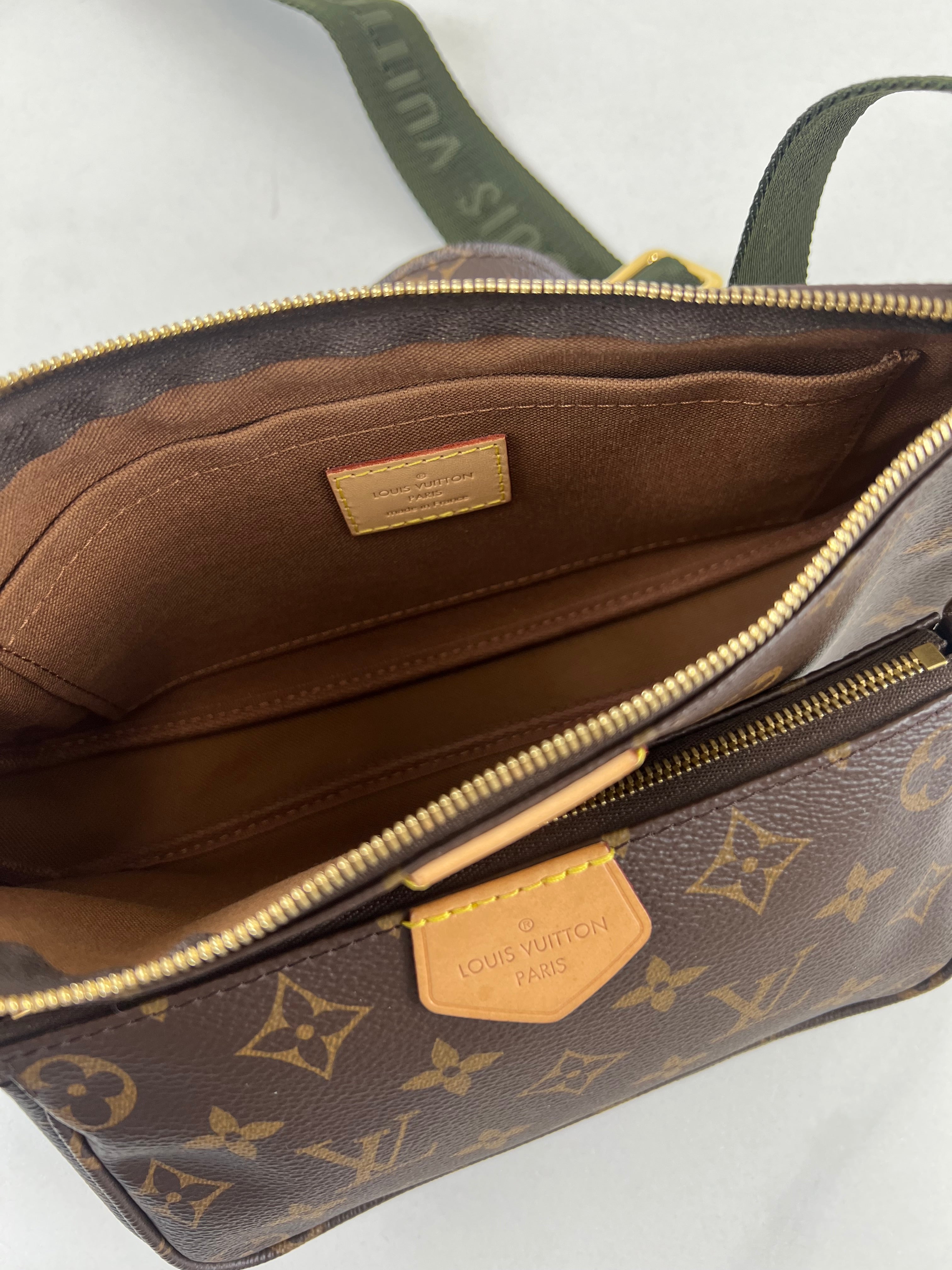 Louis Vuitton Multi Pochette Accessories in Khaki