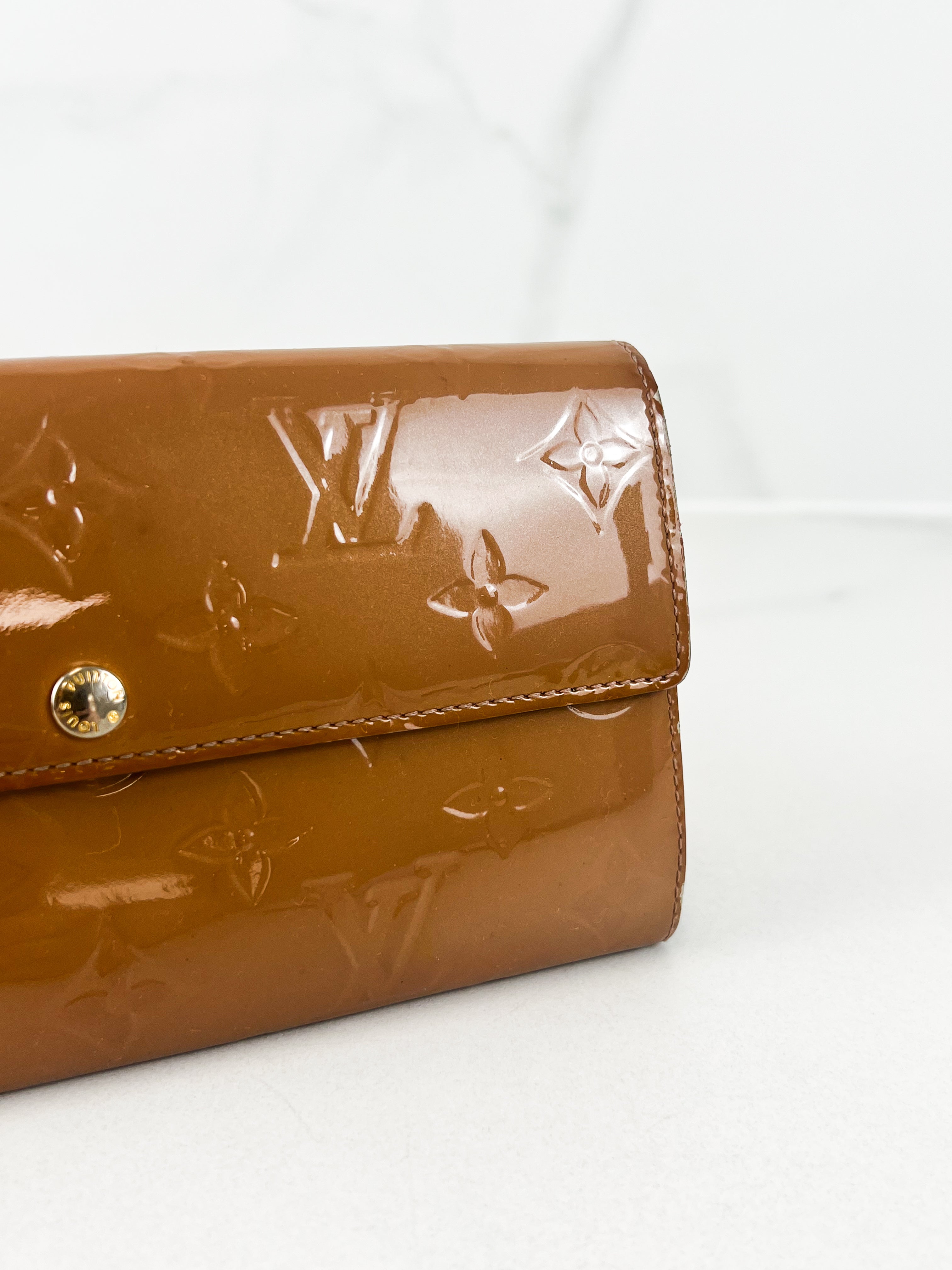 Louis Vuitton Sarah Wallet in Patent Nude Monogram Empreinte