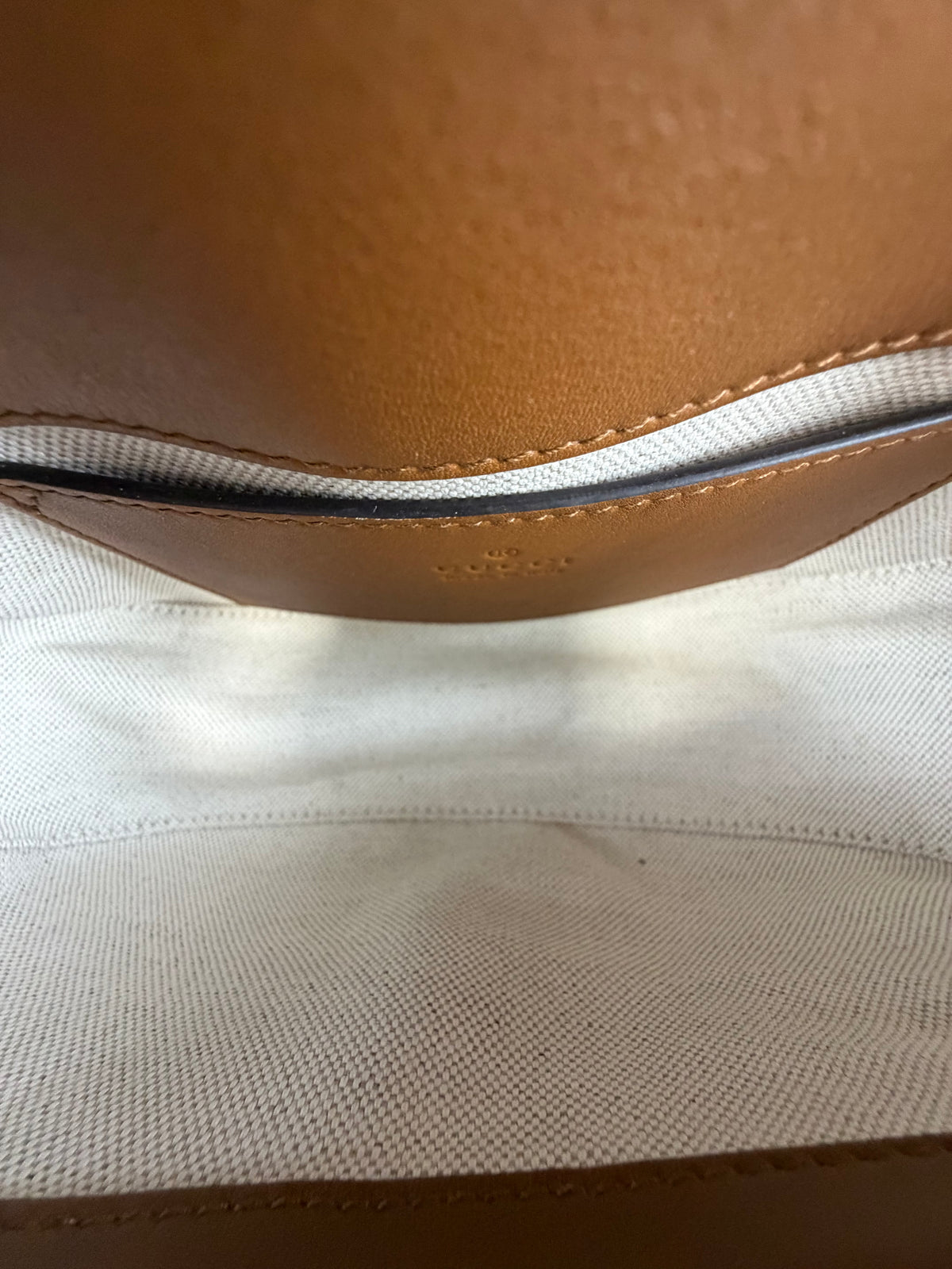 Gucci Blondie Small Shoulder Bag In Beige Coated Canvas