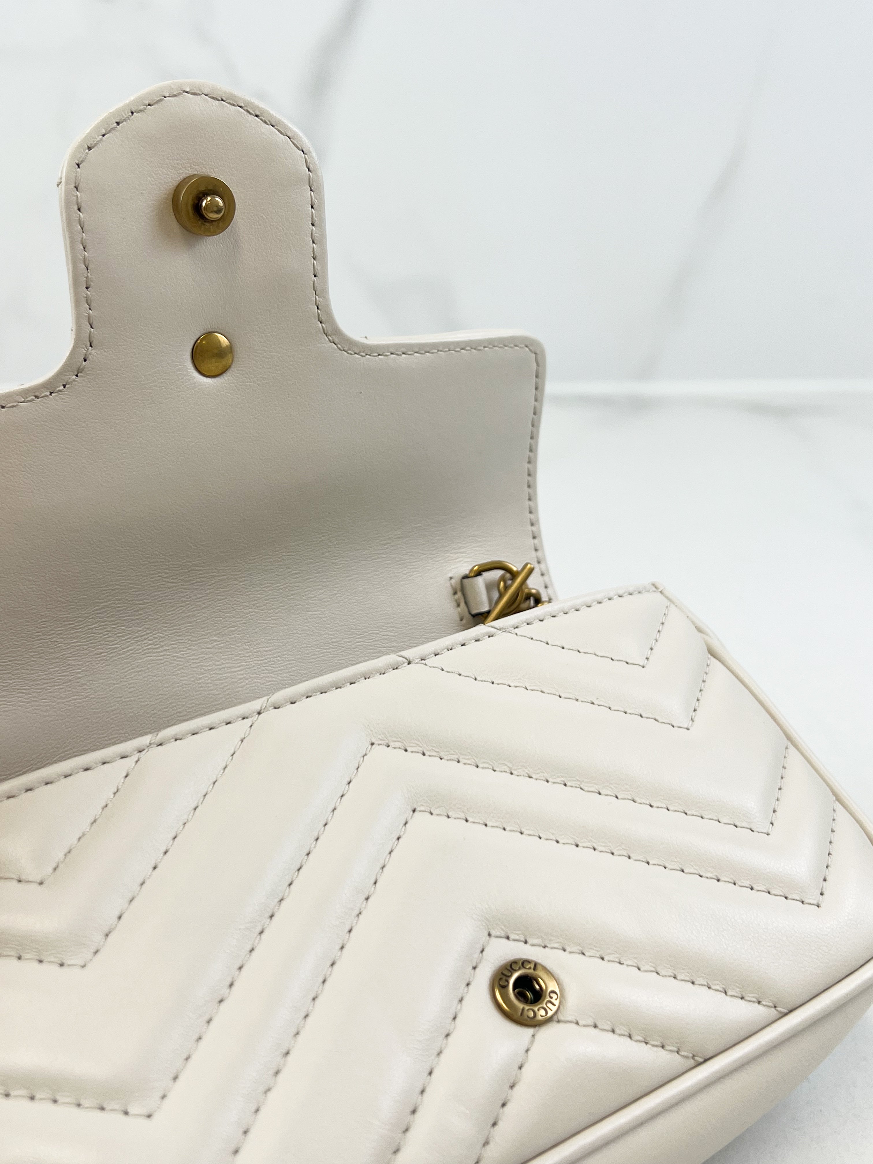 Gucci White GG Marmont Matelasse Super Mini Bag
