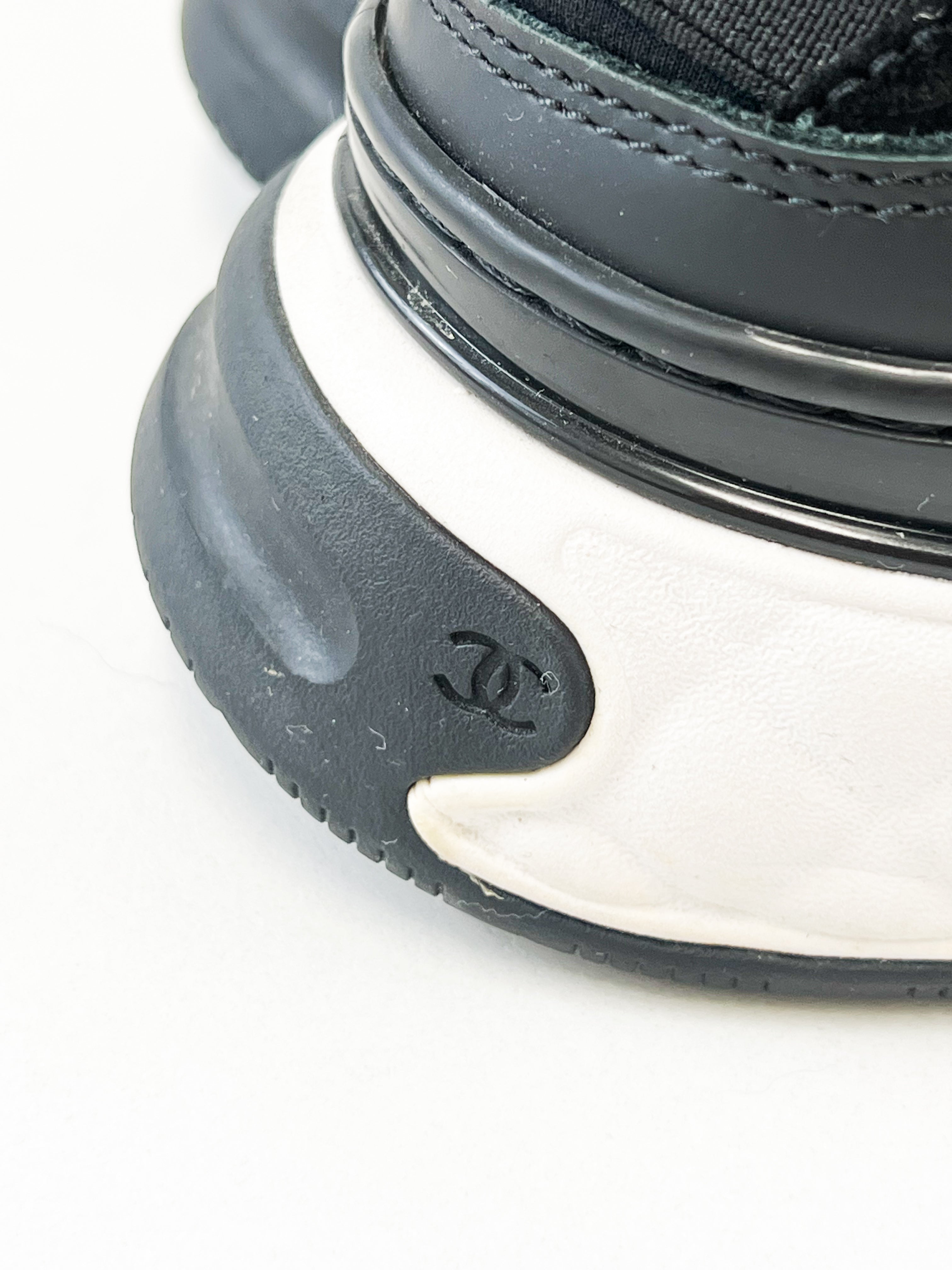 Chanel Black CC Logo Leather Sneaker Size 36