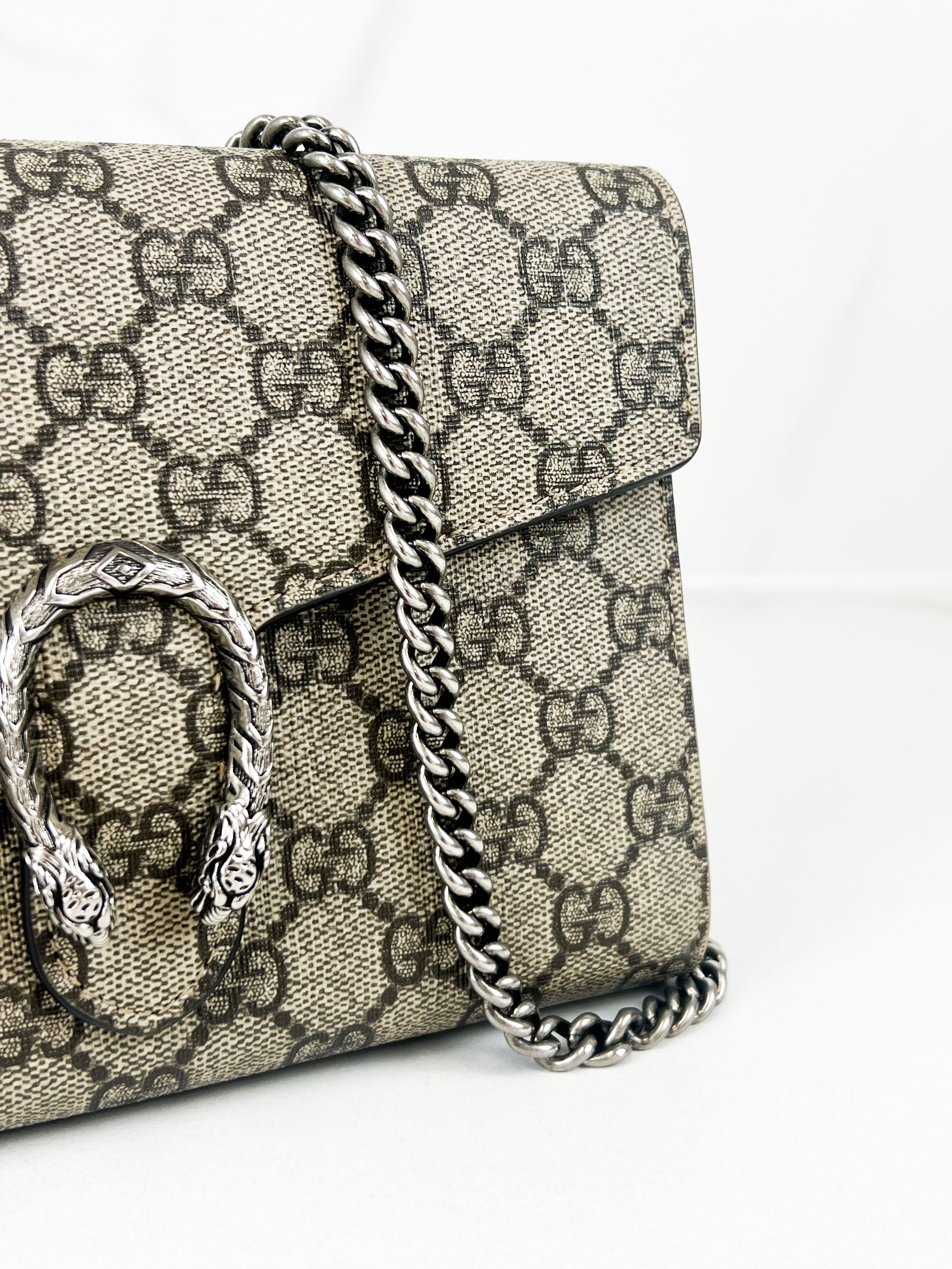 Gucci Dionysus GG Supreme Chain Wallet