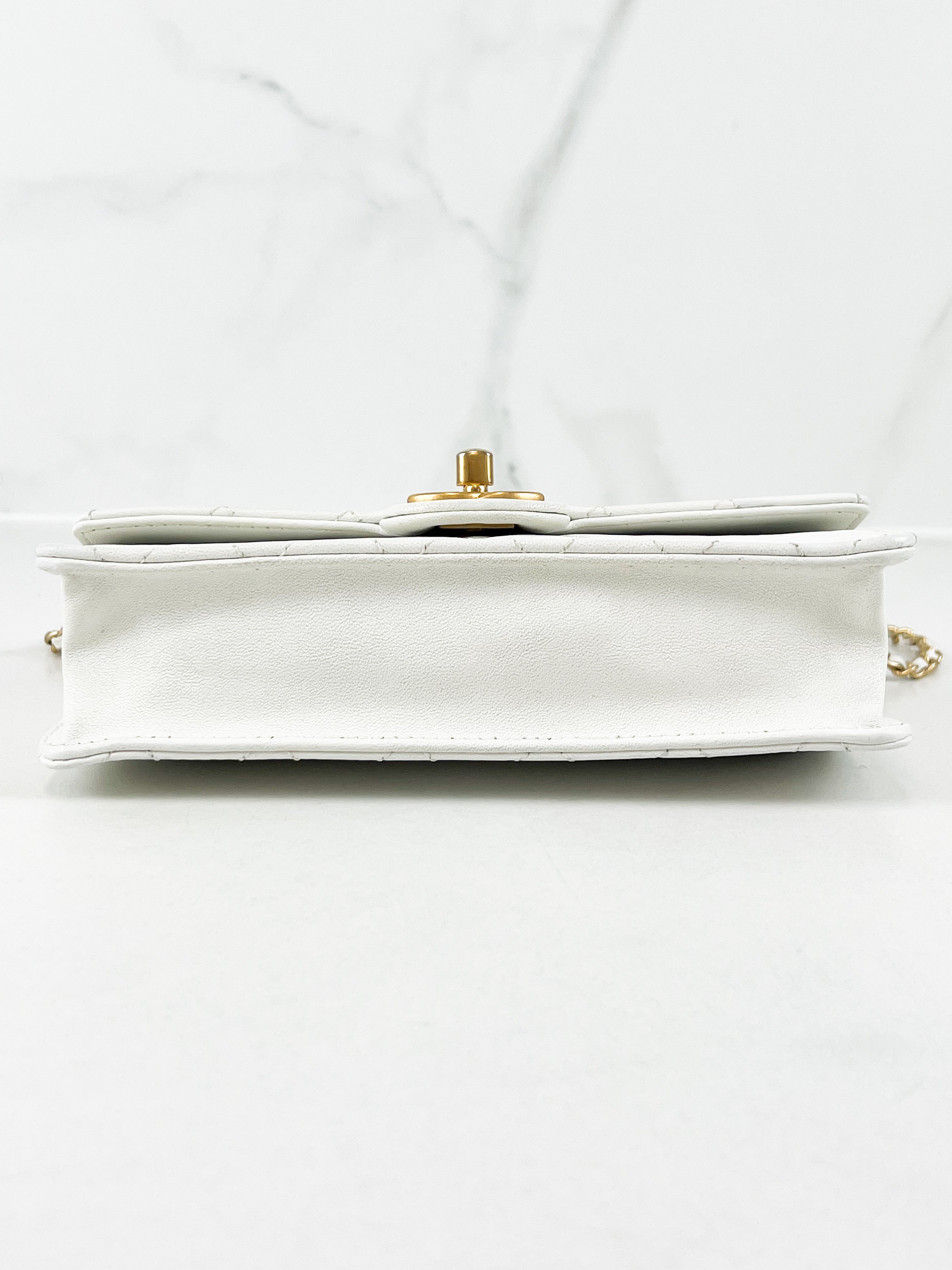 Chanel White Pearl Chain Flap