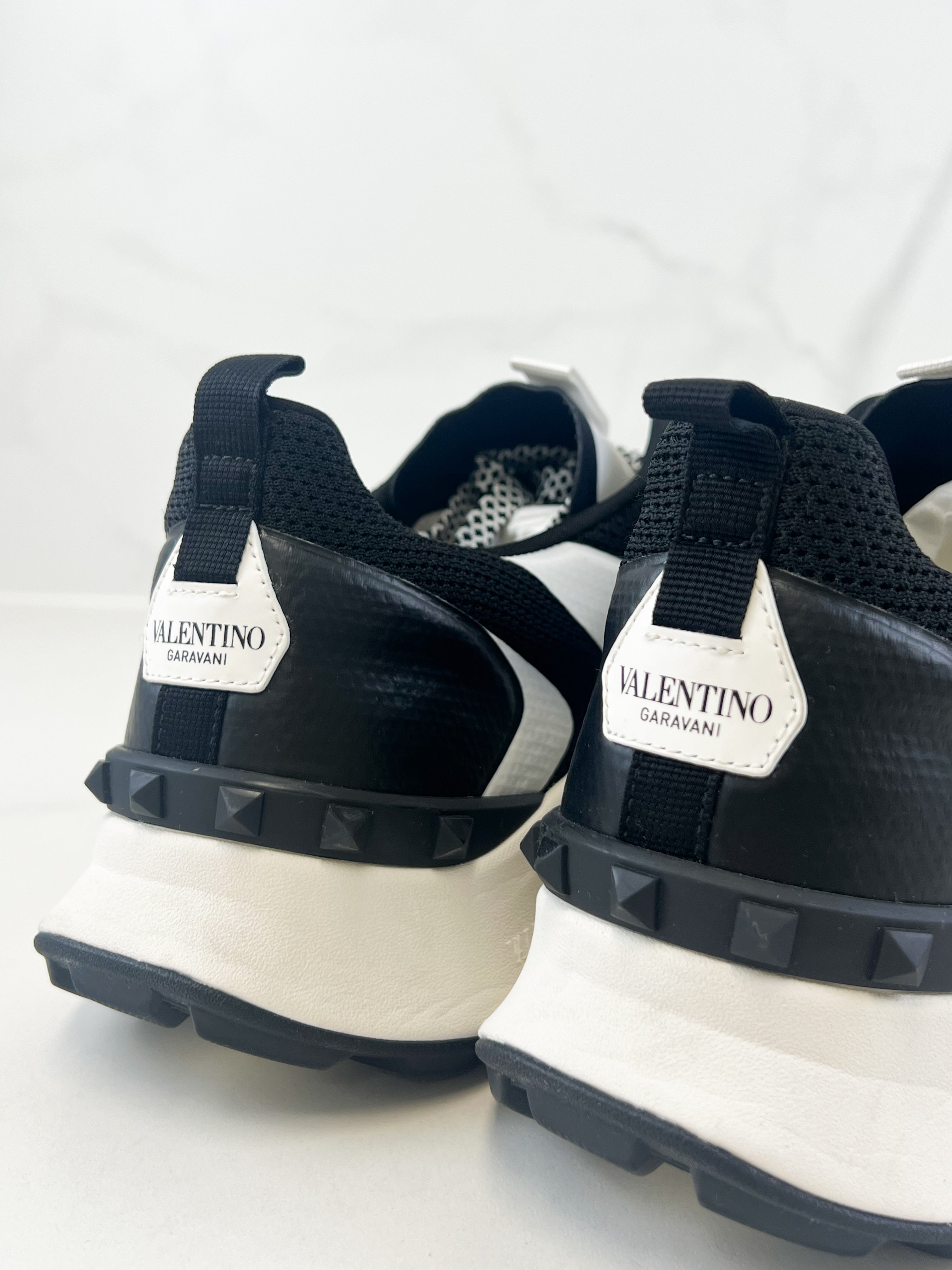Valentino Mens True Act Panelled Sneaker Size 44