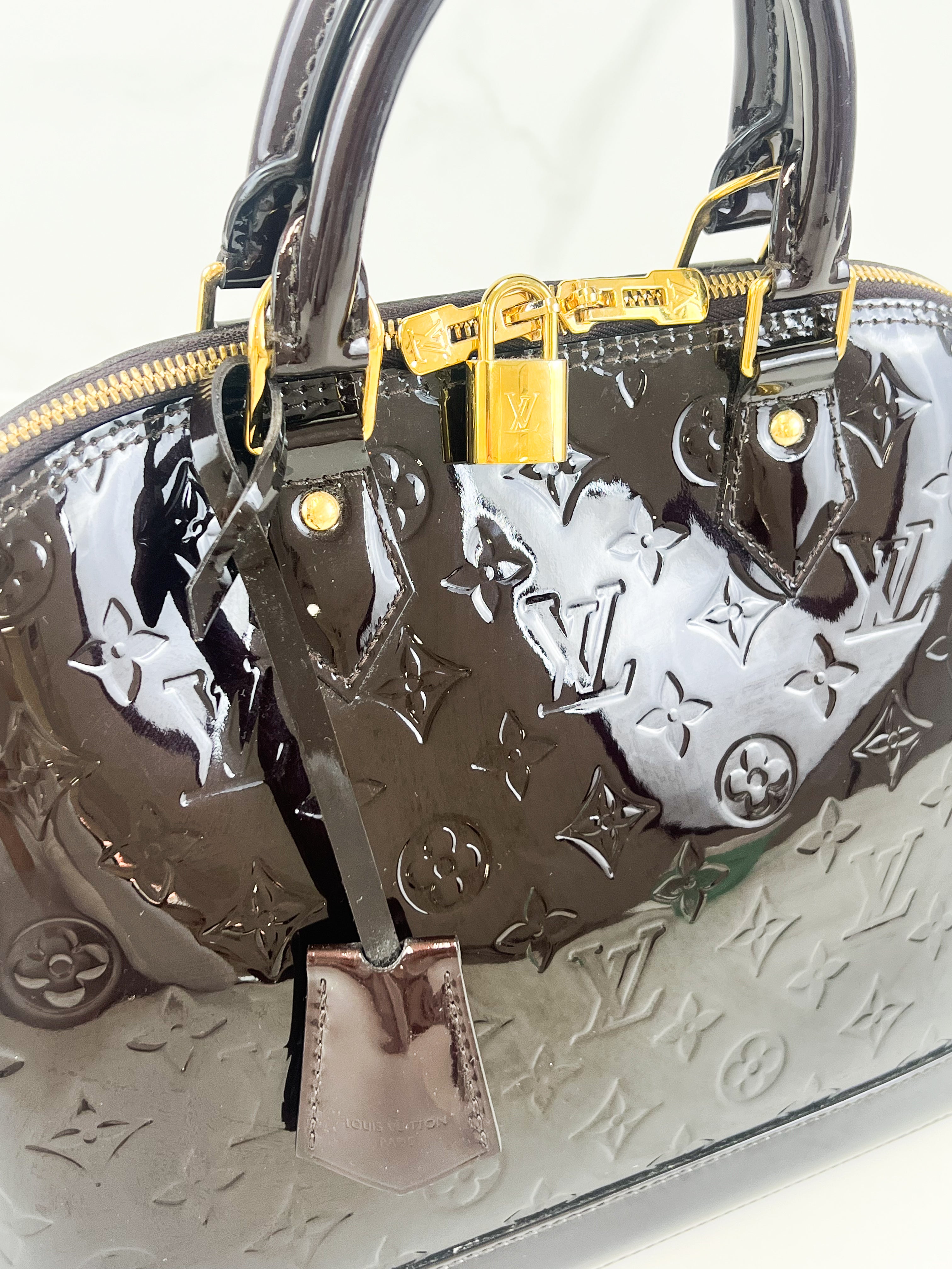 Louis Vuitton Alma PM in Vernis Leather