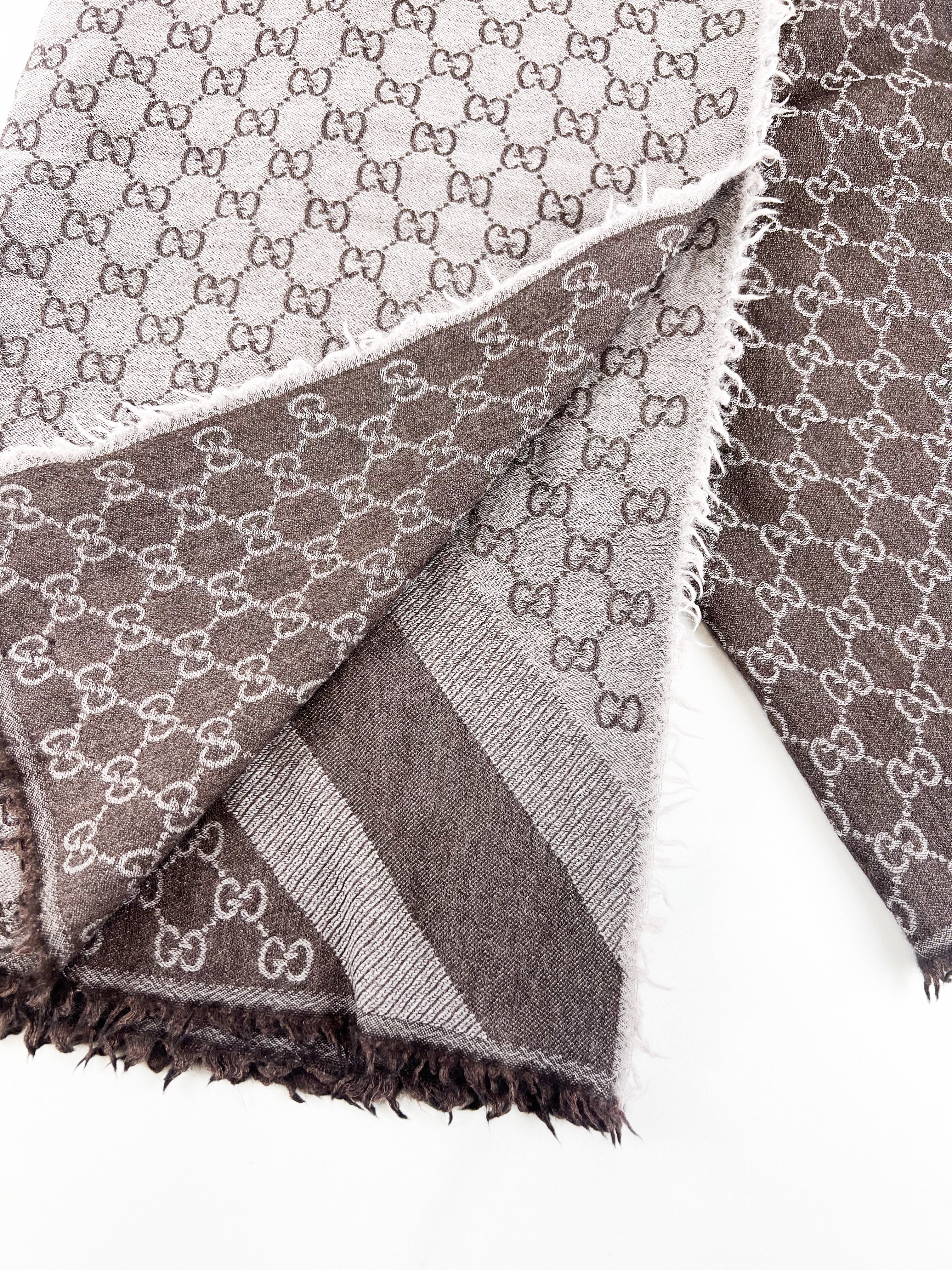 Gucci Jacquard Pattern Knit Scarf