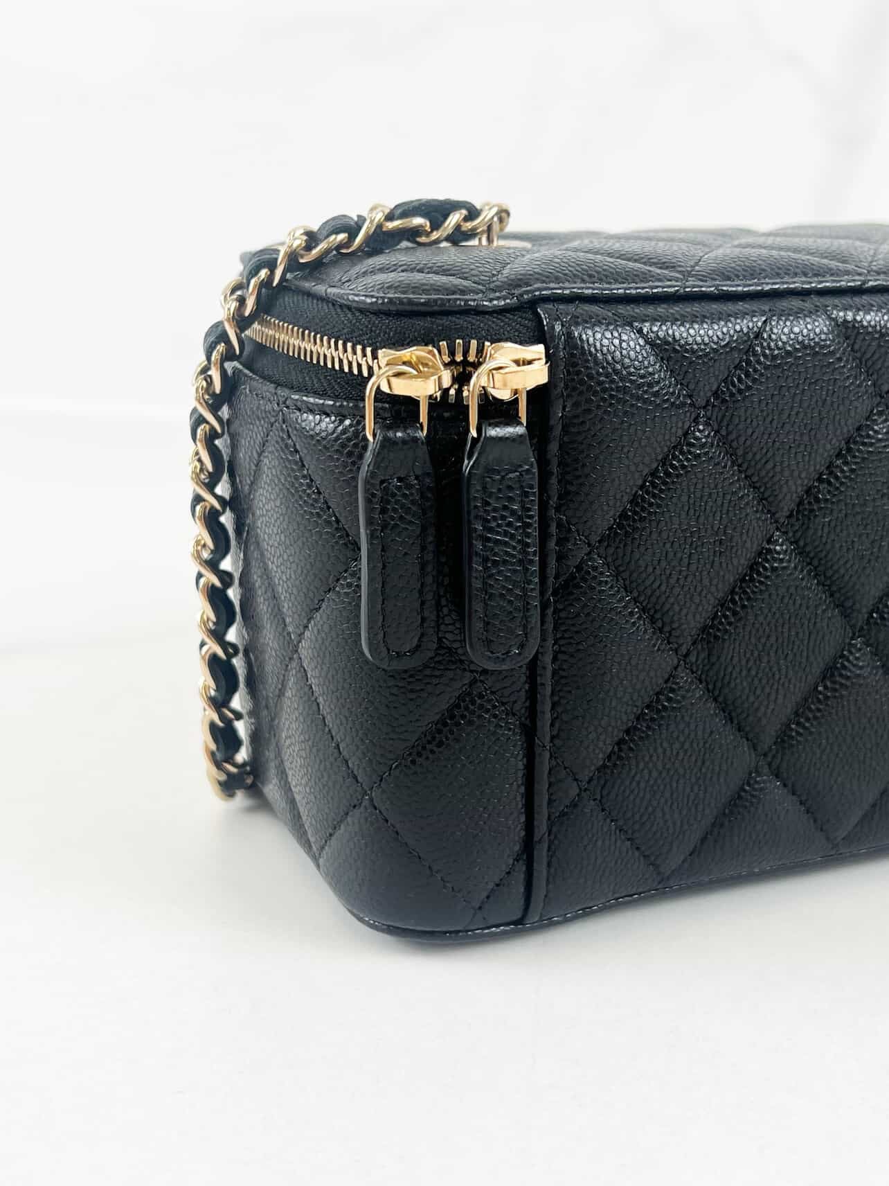 Chanel Vanity Small Caviar GHW