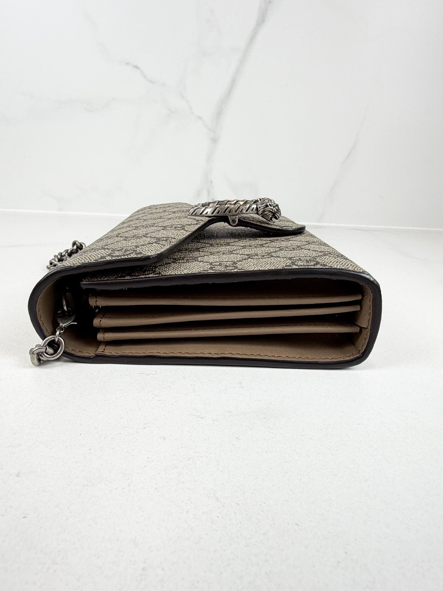 Gucci Dionysus GG Supreme Chain Wallet