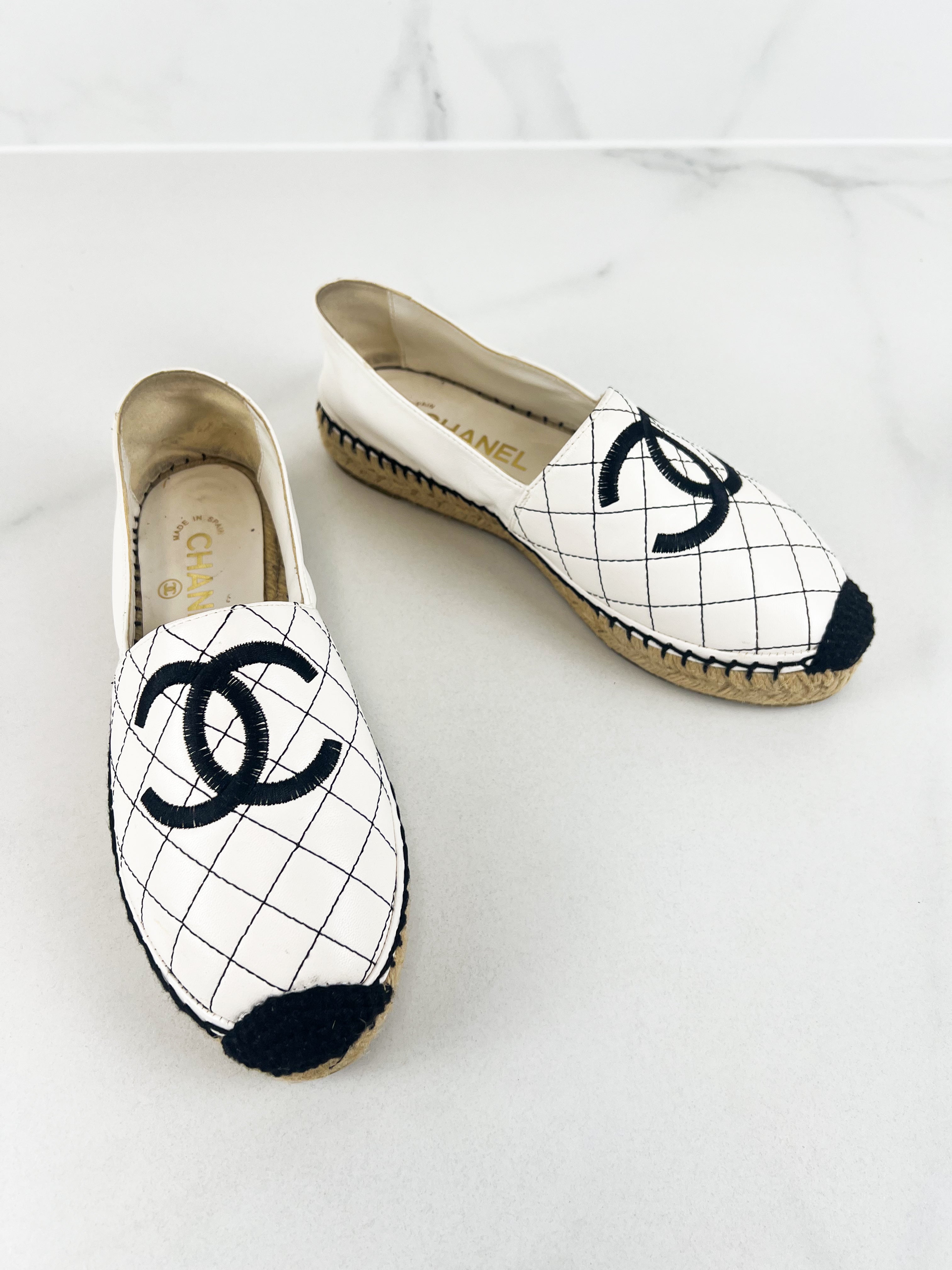 Chanel White CC Leather Espadrille Size 38