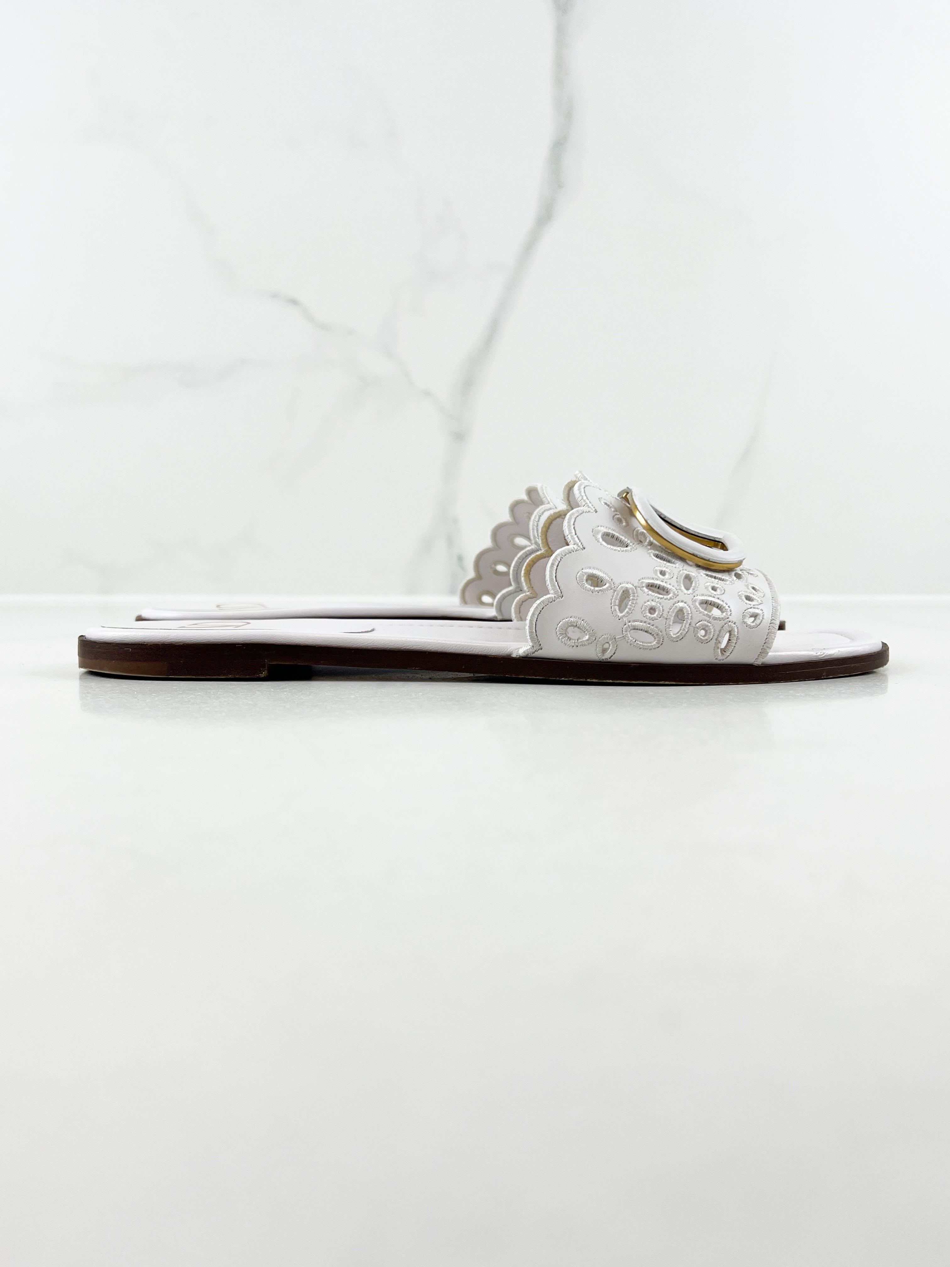 Valentino Garavani VLogo Slide in White Leather Size 40