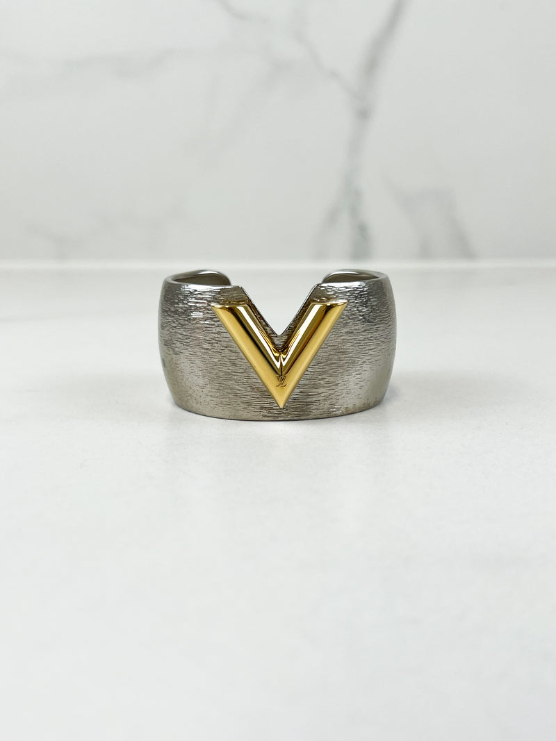Louis Vuitton Essential V Colorama Cuff Set