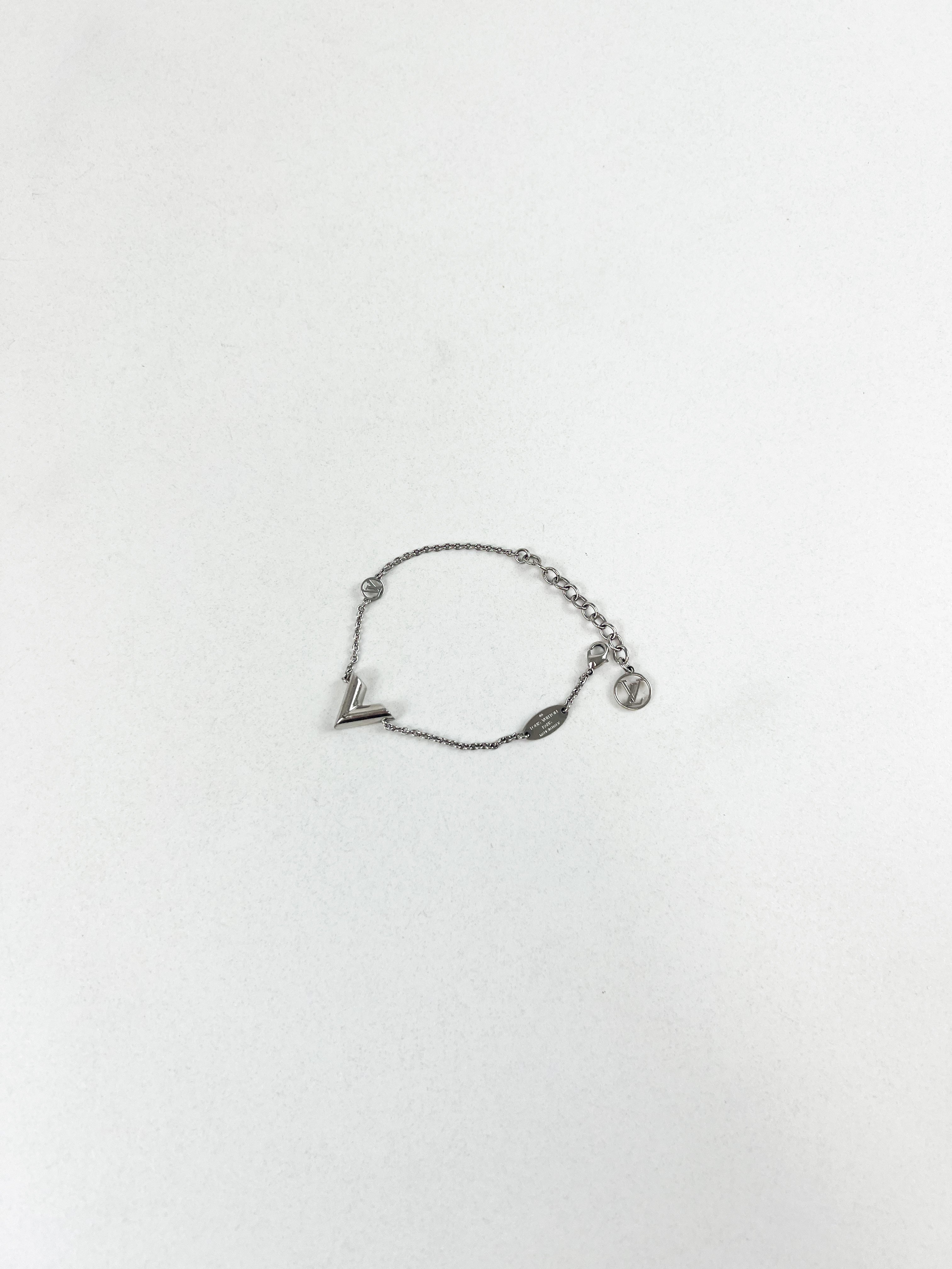 Louis Vuitton Brass Essential V Bracelet