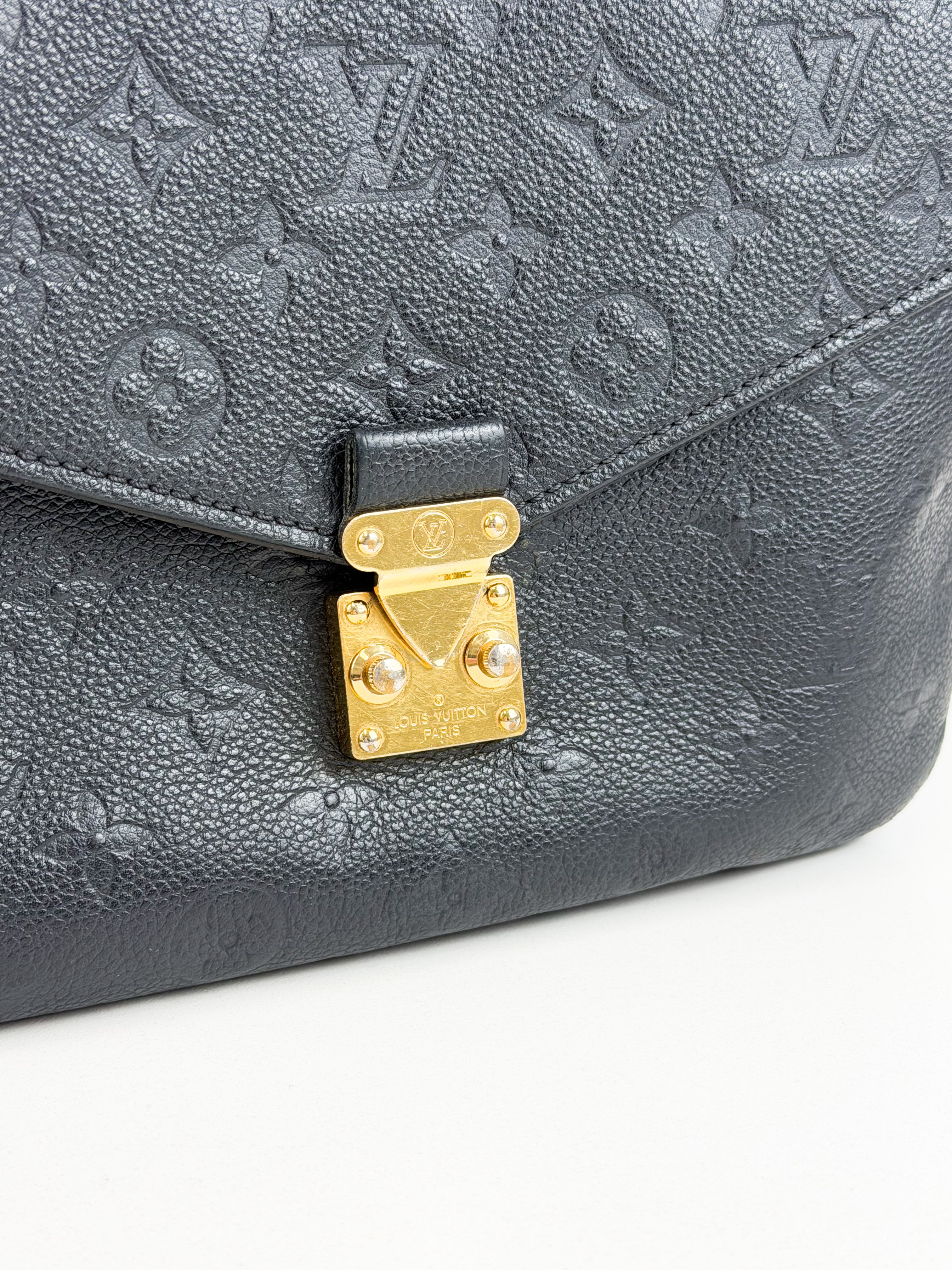 Louis Vuitton Empreinte Black Pochette Metis