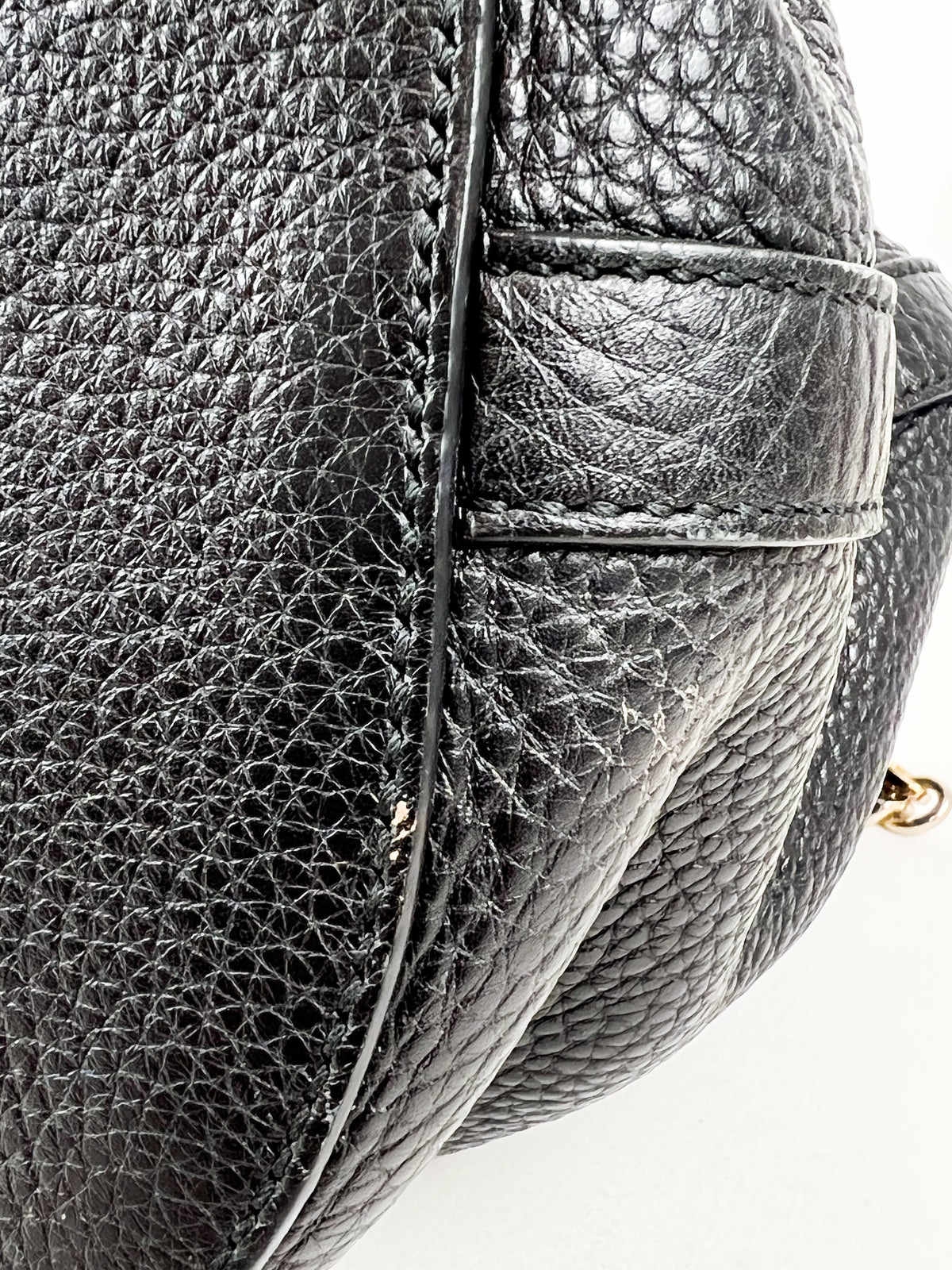 Gucci Miss Bamboo Bucket Bag in Black Grained Leather