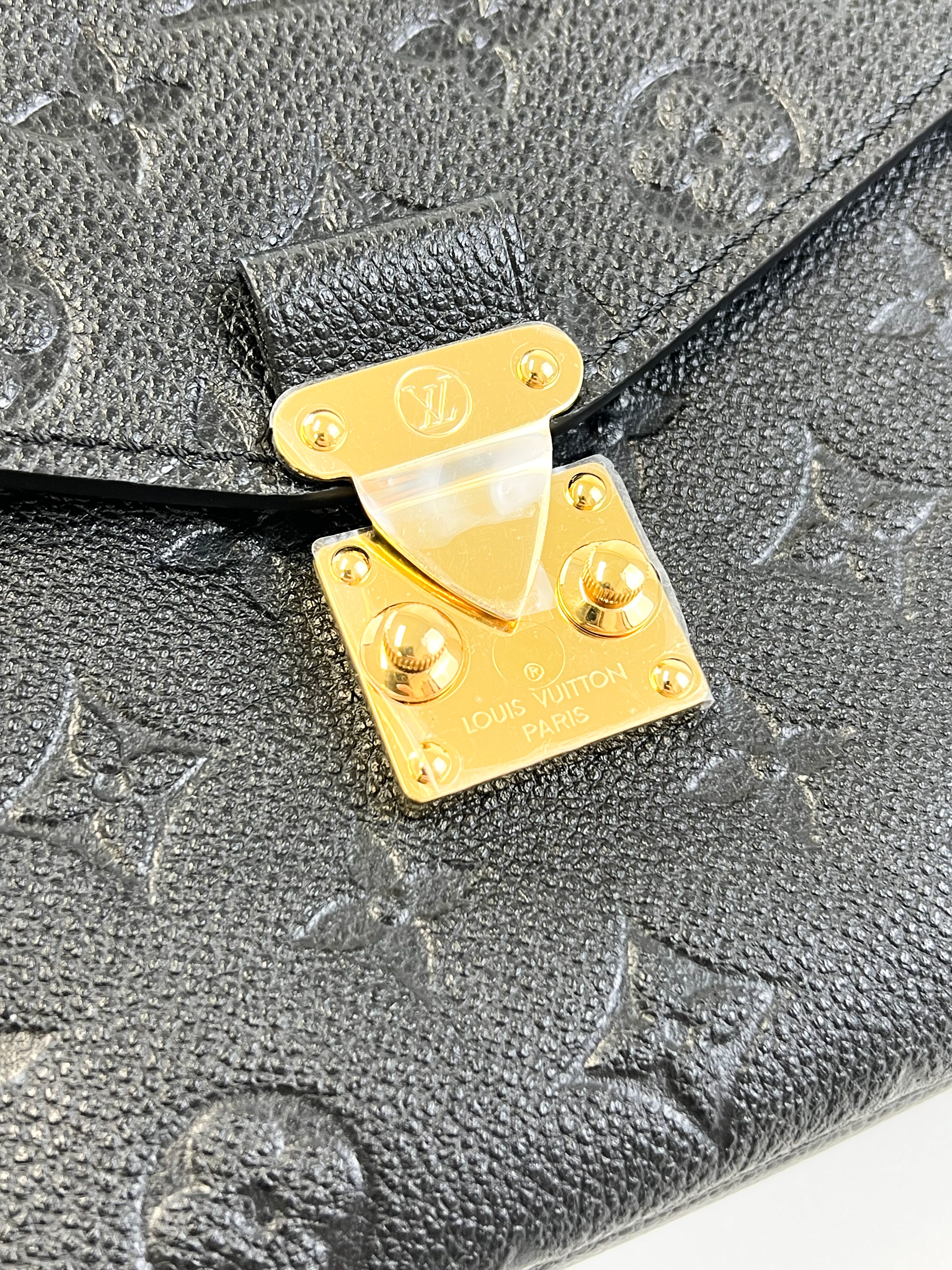 Louis Vuitton Empreinte Black Pochette Metis