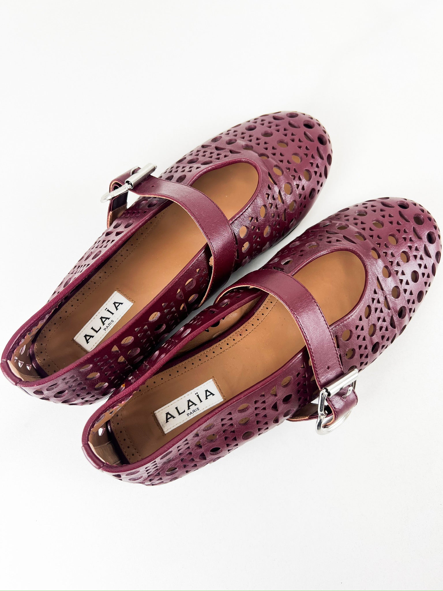 Alaia Perforated Ballet Flat 37