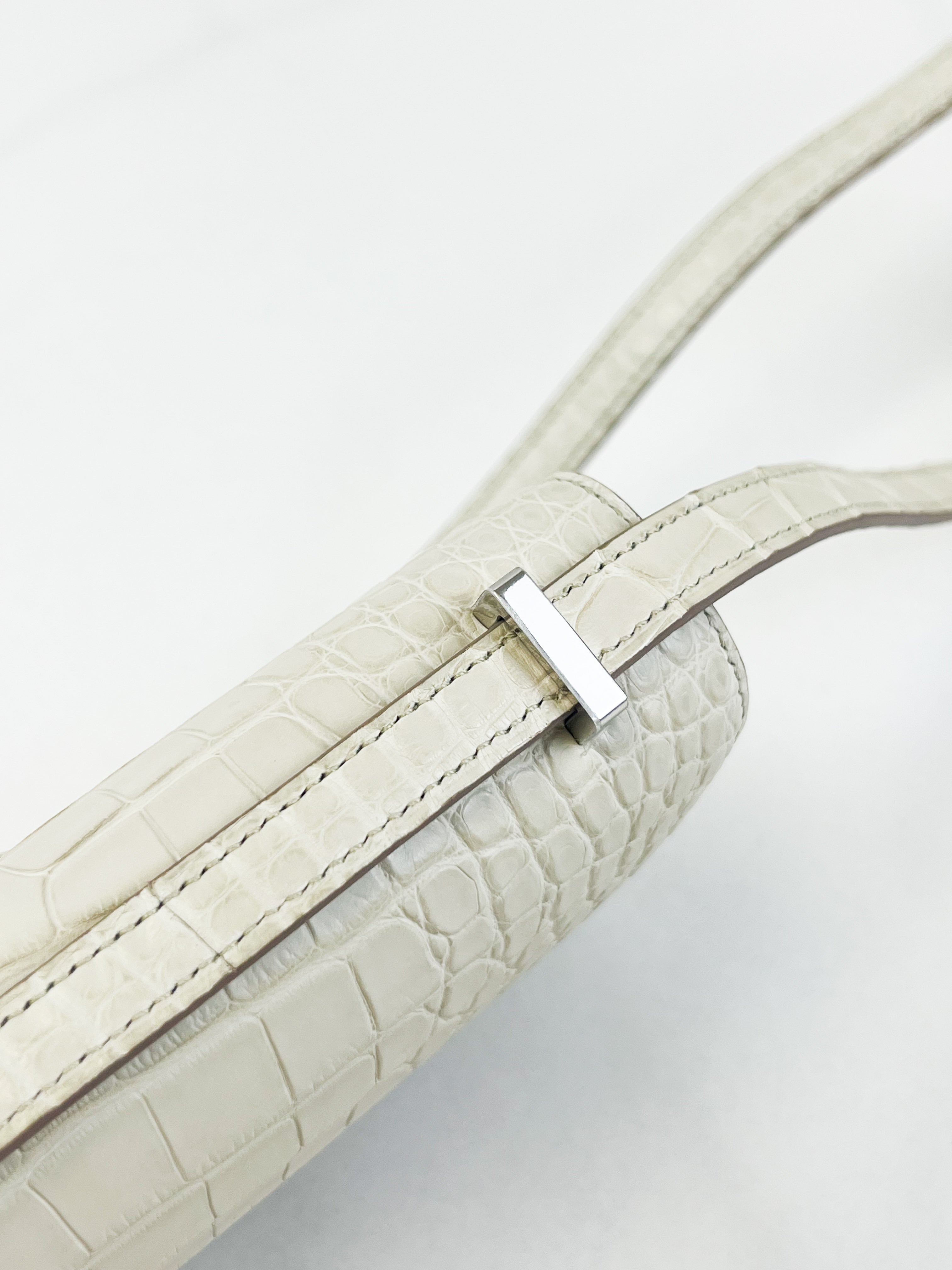 Hermes Exotic Constance Elan Beton