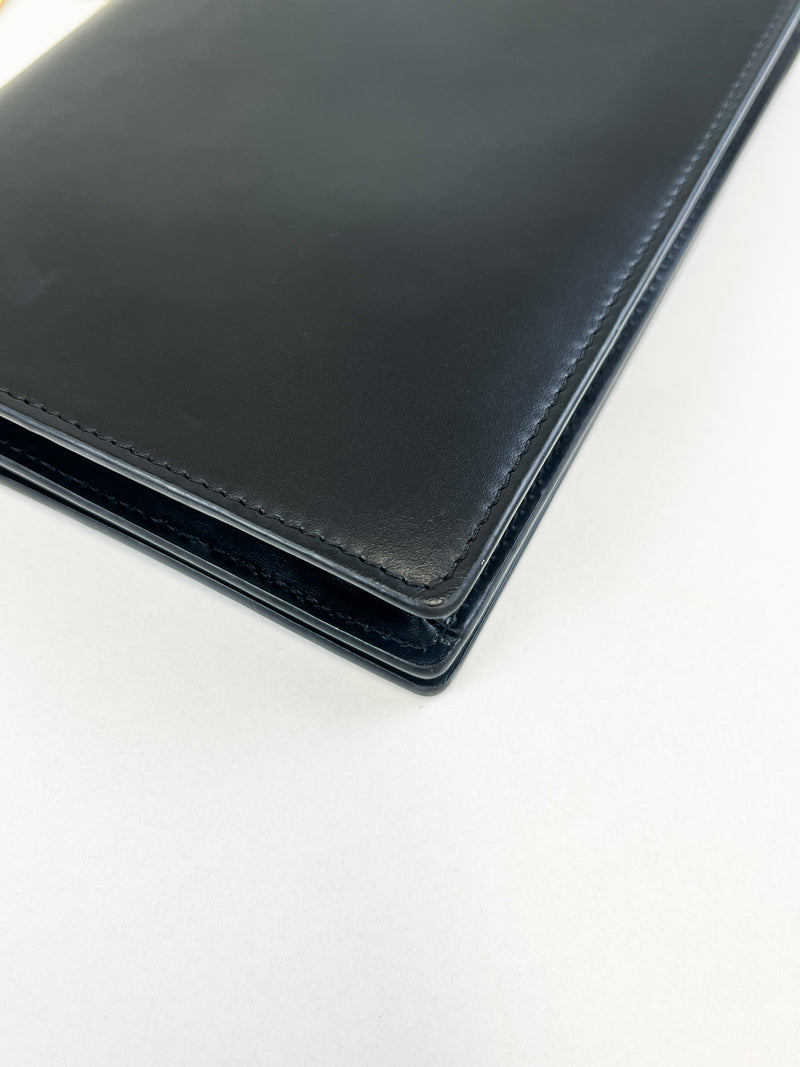 Fendi F Wallet on Chain