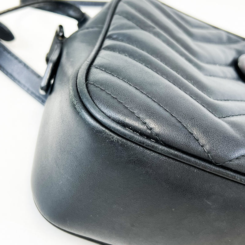 Gucci Black GG Small Marmont Matelasse Shoulder Bag