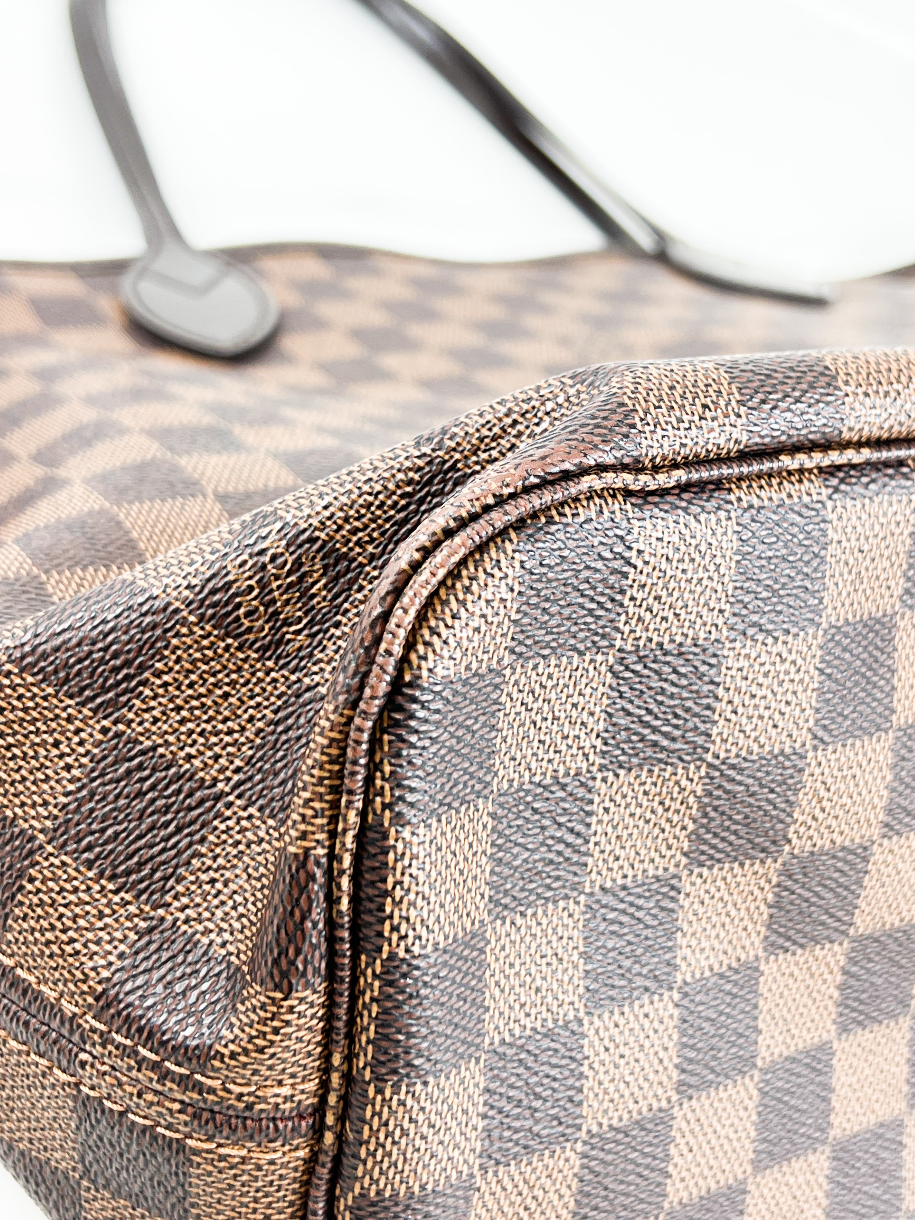 Louis Vuitton Damier Ebene Neverfull MM