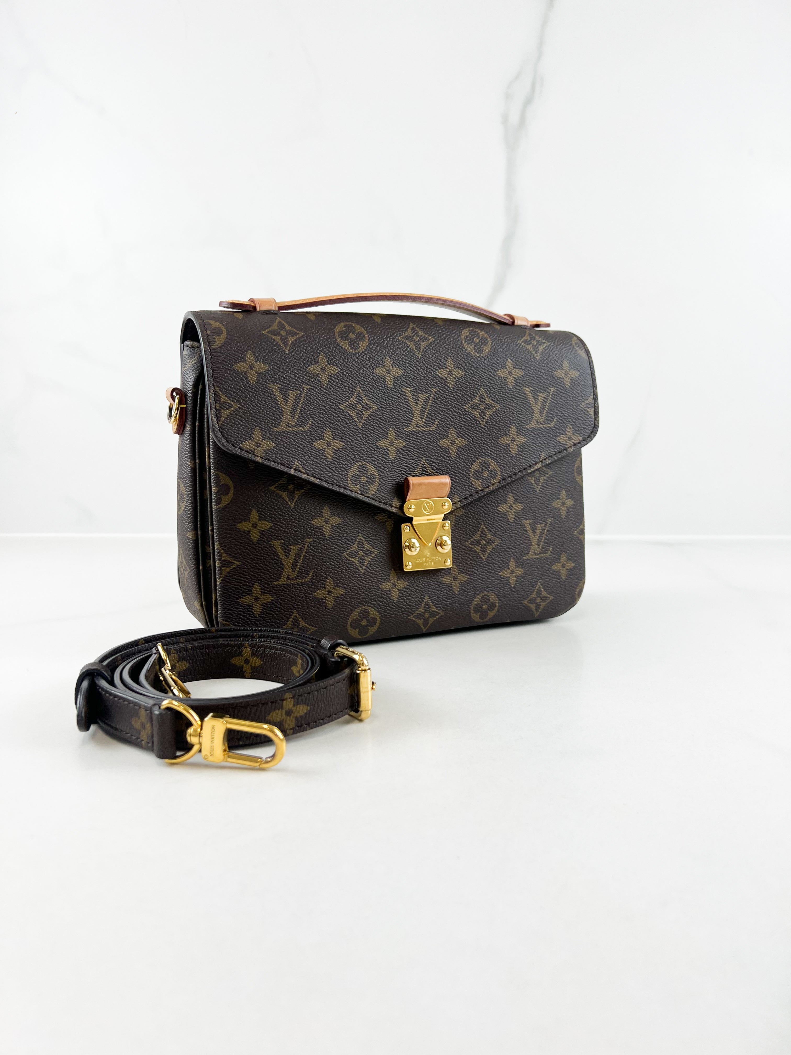Louis Vuitton Monogram Canvas Pochette Metis