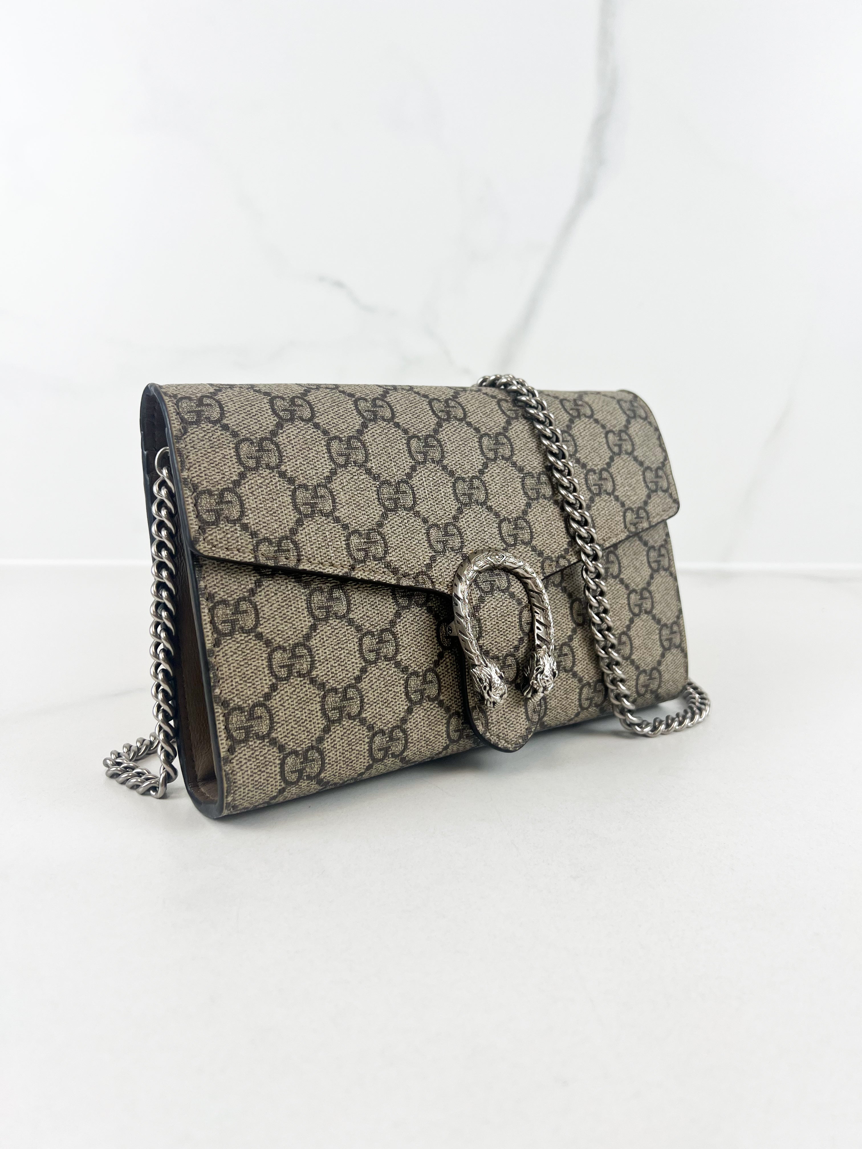 Gucci Dionysus GG Supreme Chain Wallet