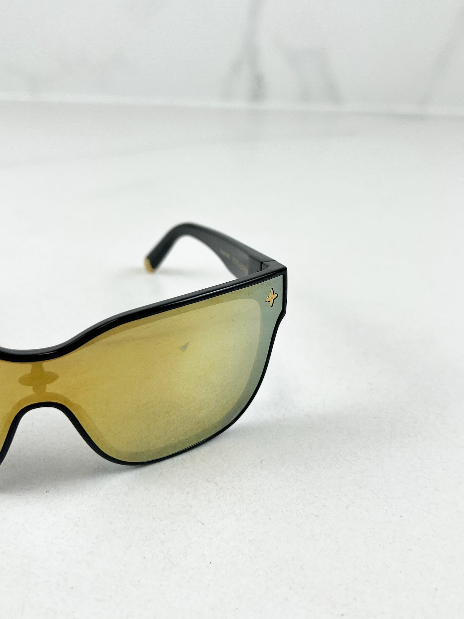 Louis Vuitton Reflective LV Shadow Square Sunglasses