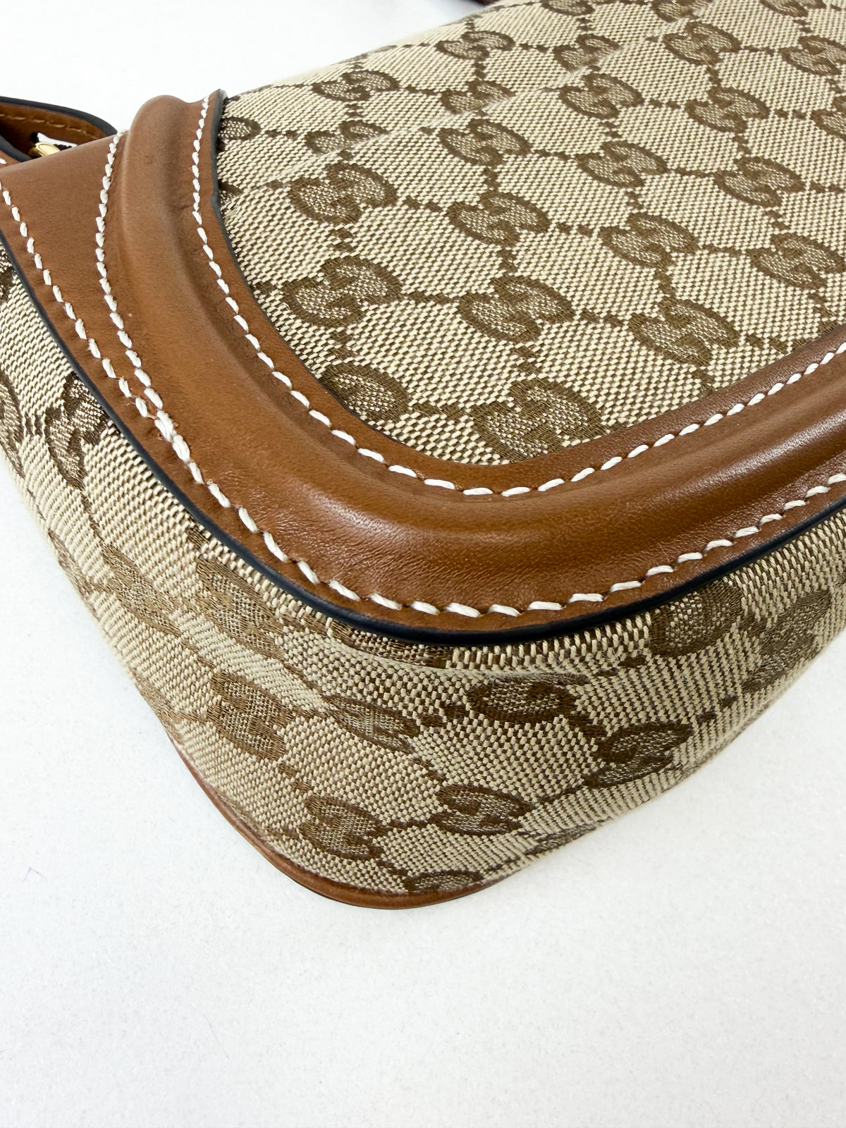Gucci Blondie Small Shoulder Bag In Beige Coated Canvas
