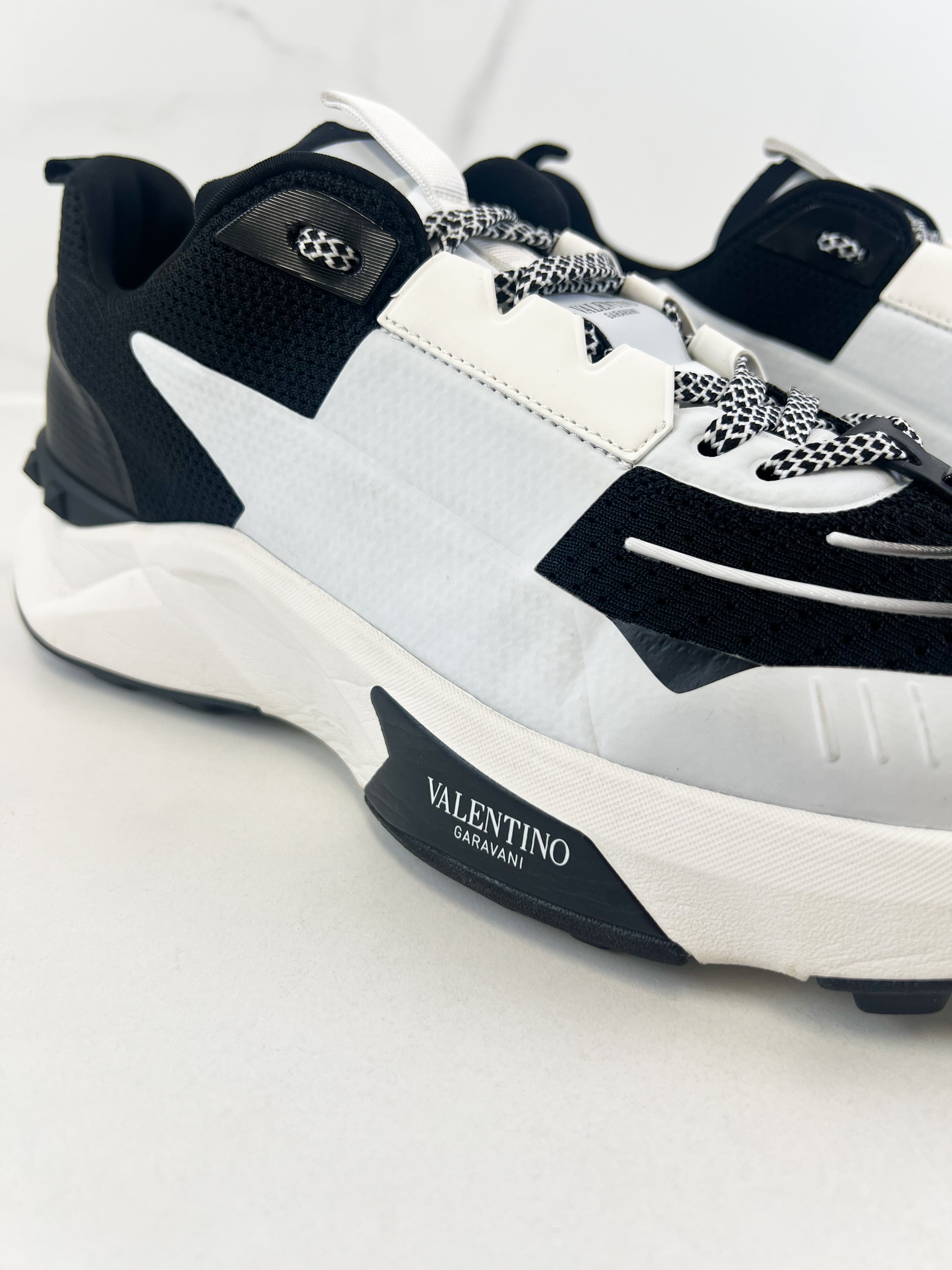 Valentino Mens True Act Panelled Sneaker Size 44
