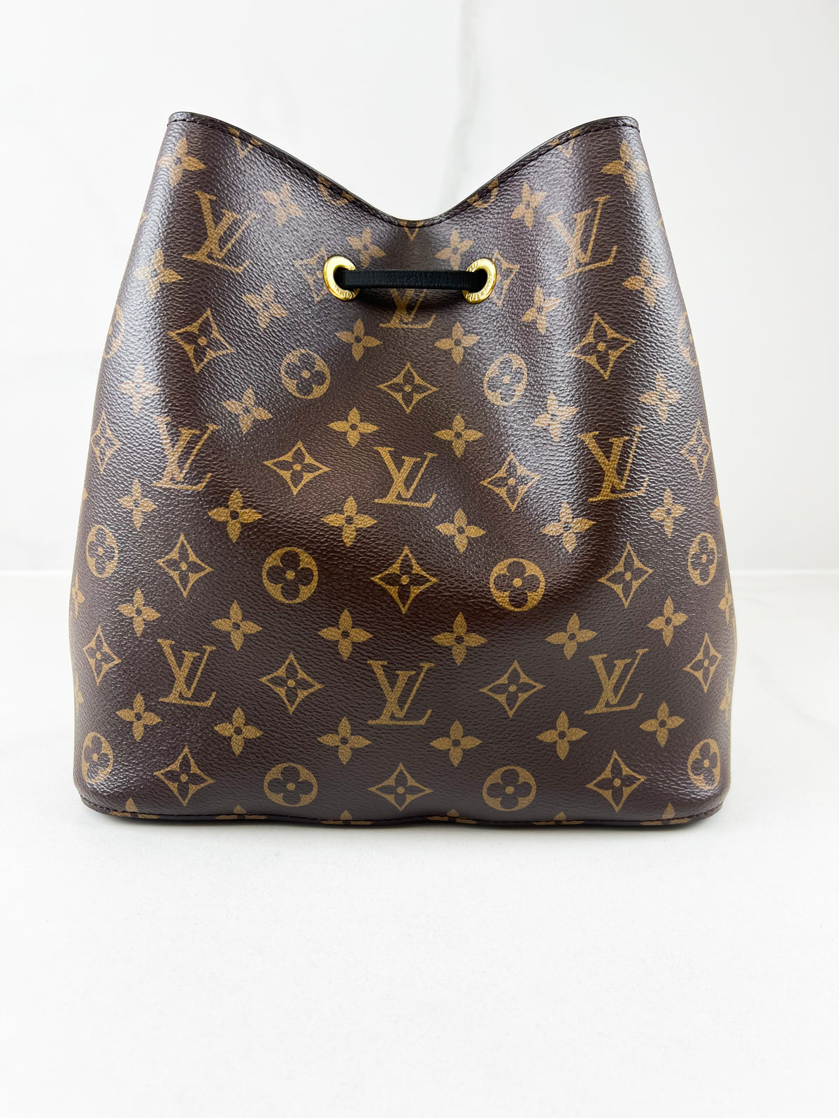 Louis Vuitton Black Neo Noe