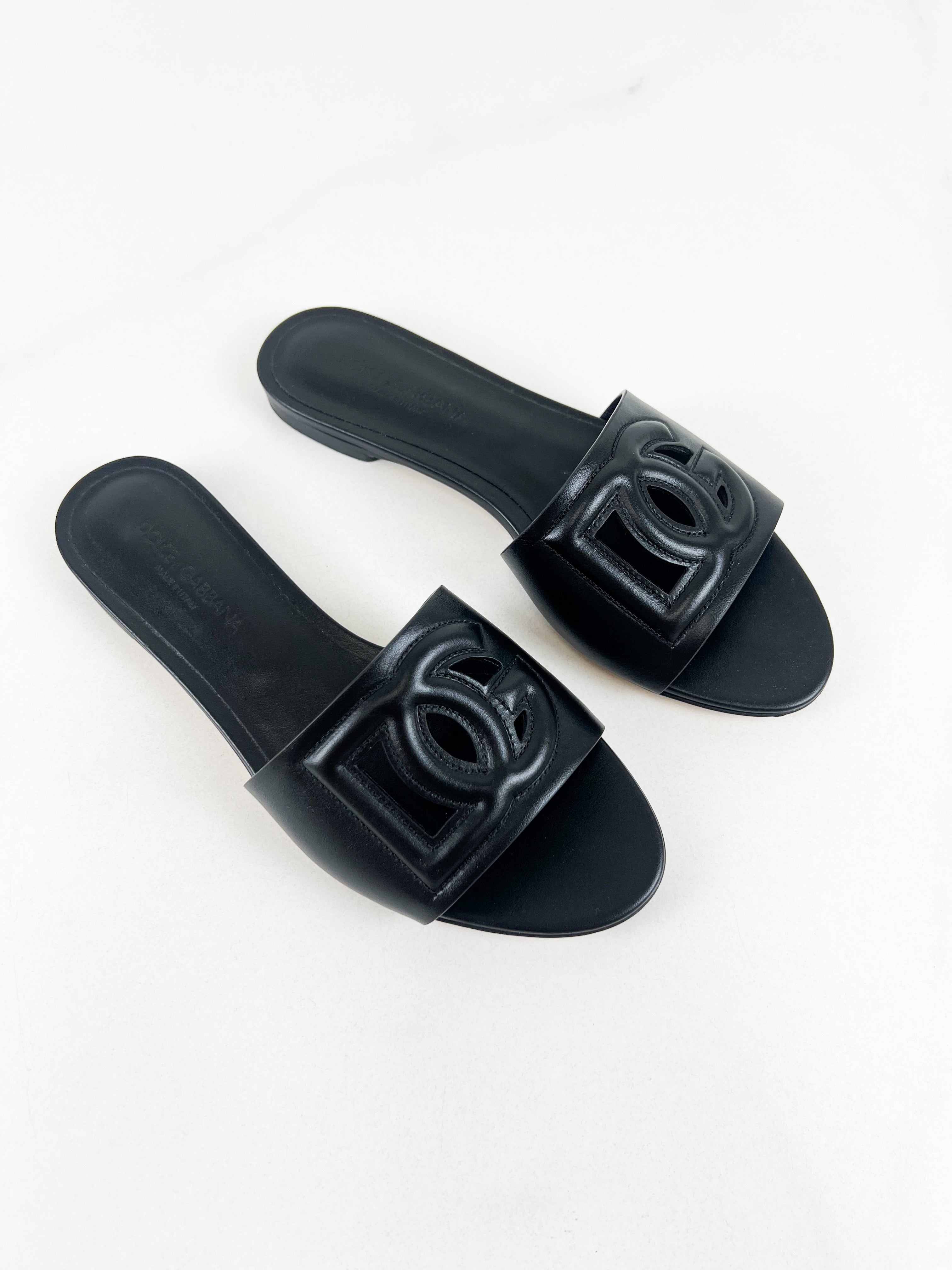 Dolce & Gabbana Slides with DG Logo Cut-Out Size 37