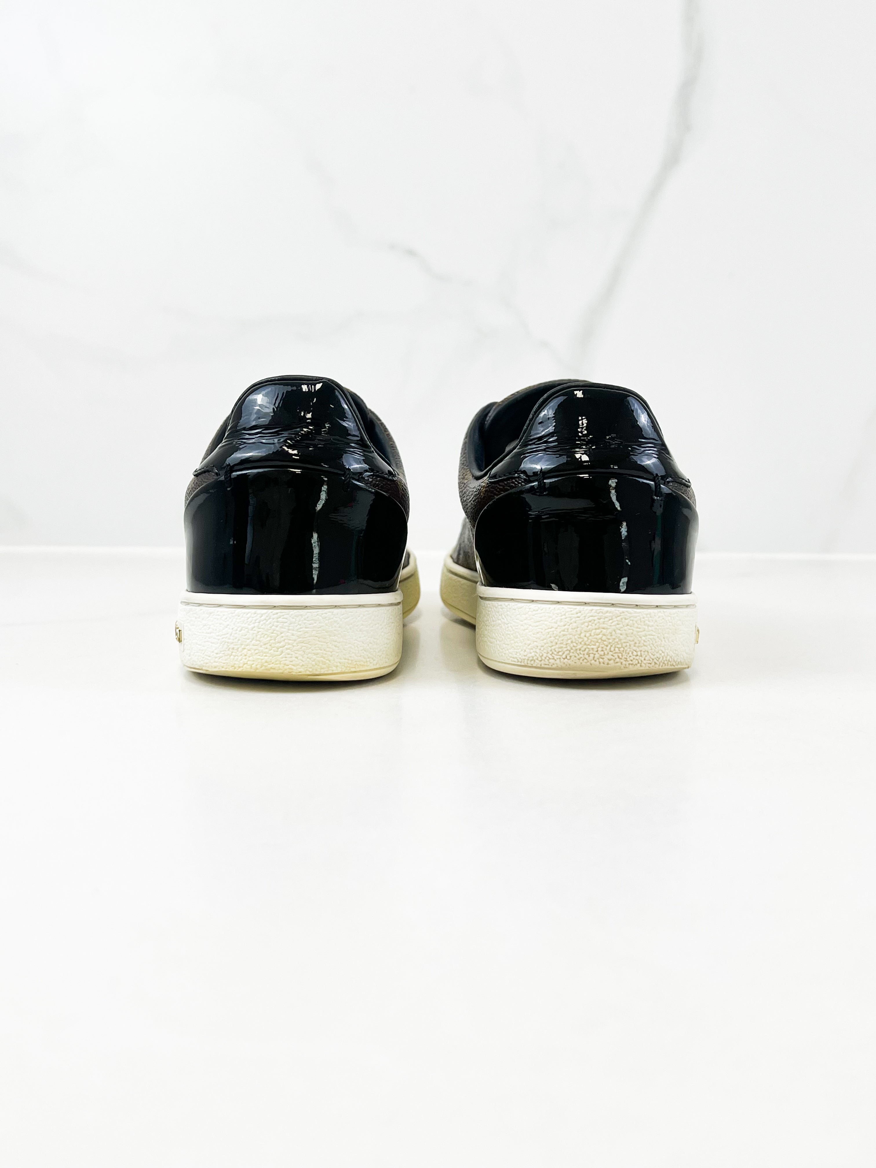 Louis Vuitton Frontrow Sneaker Size 37
