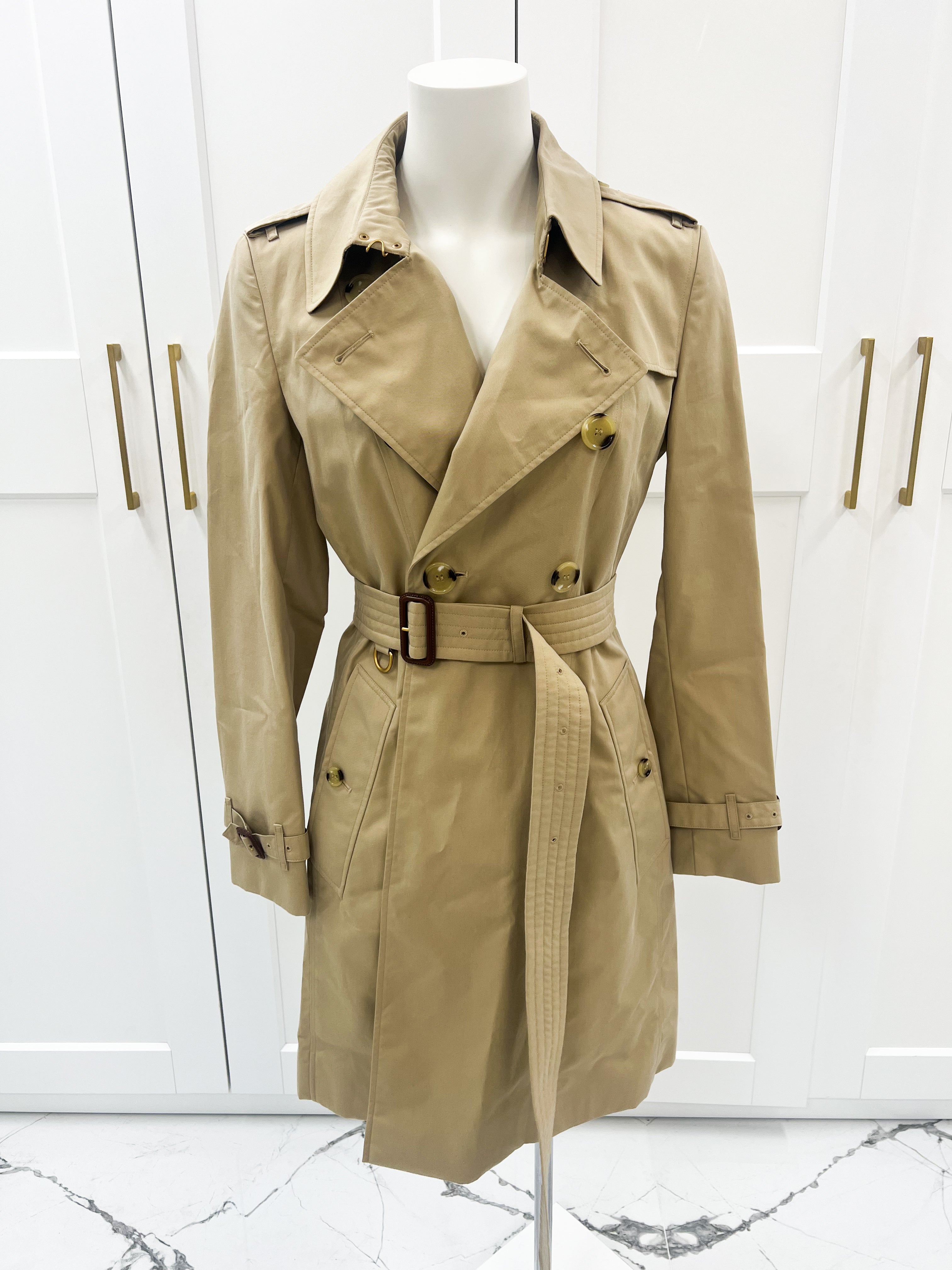 Burberry Chelsea Trench Coat Size 42