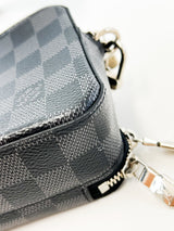 Louis Vuitton Damier Graphite Alpha Wearable Bag