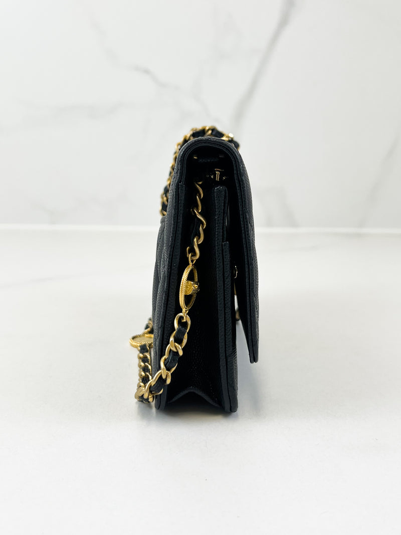 Chanel Black Caviar CC Classic Wallet On Chain GHW
