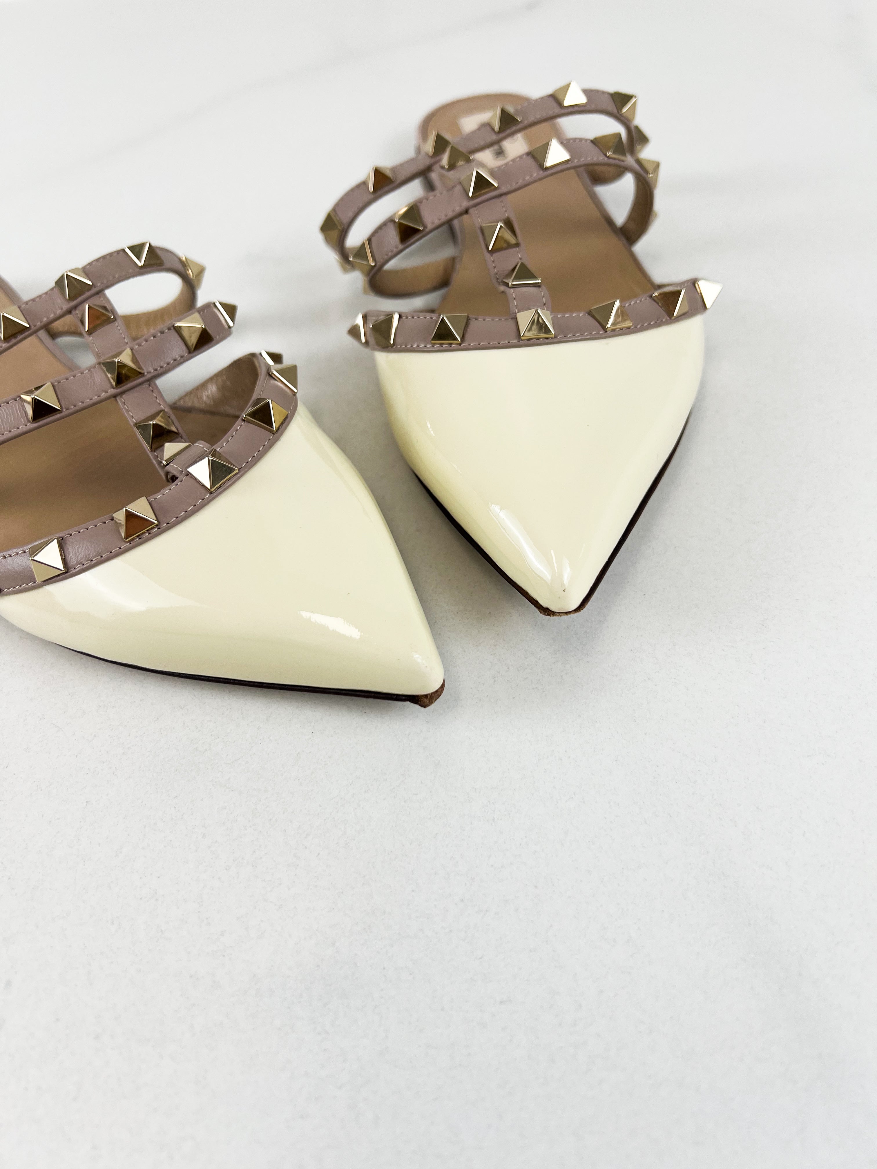 Valentino Garavani Rockstud Flat Mule Size 37