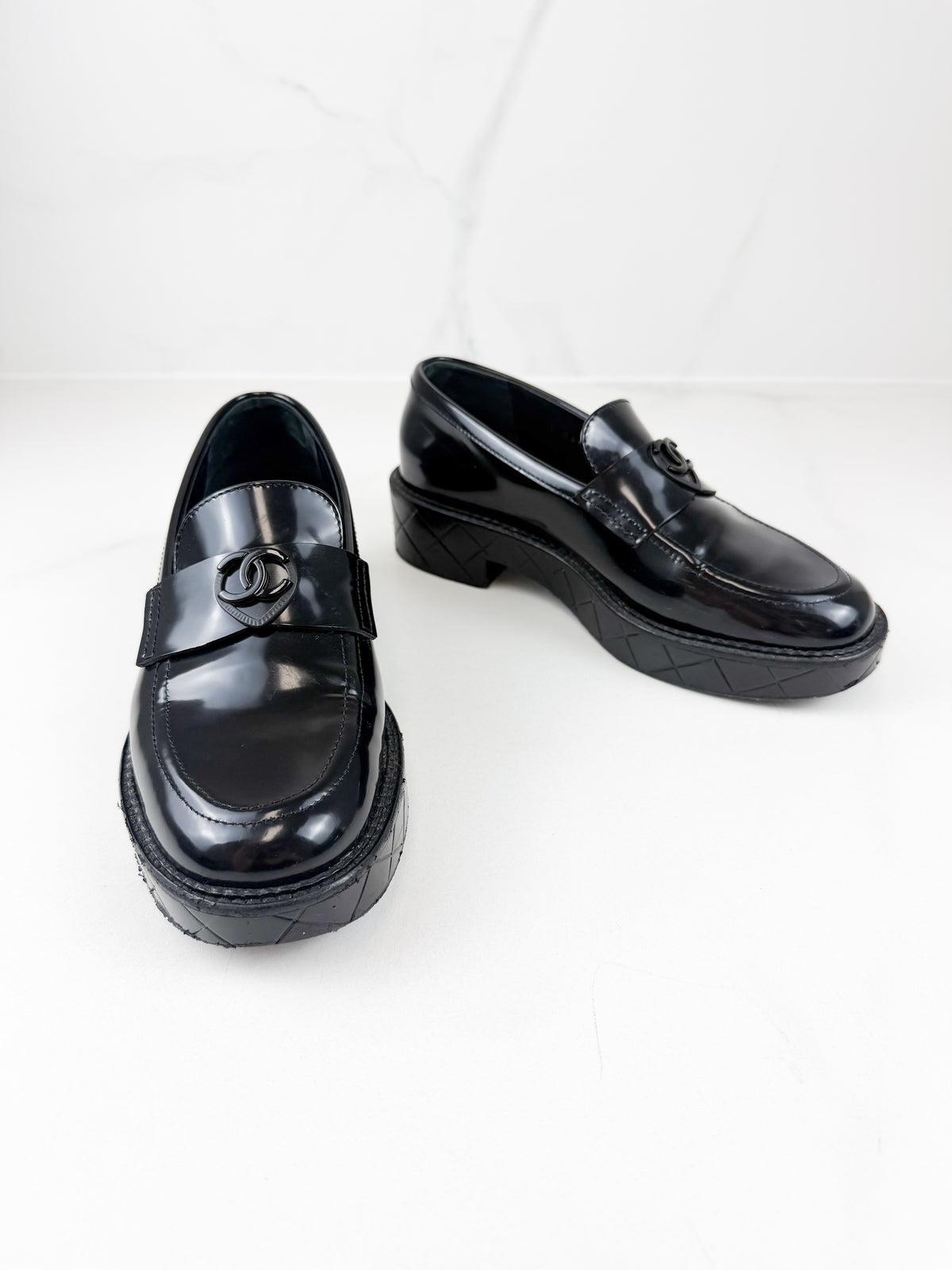 Chanel Heart Loafers Shiny Calfskin Black Size 37C