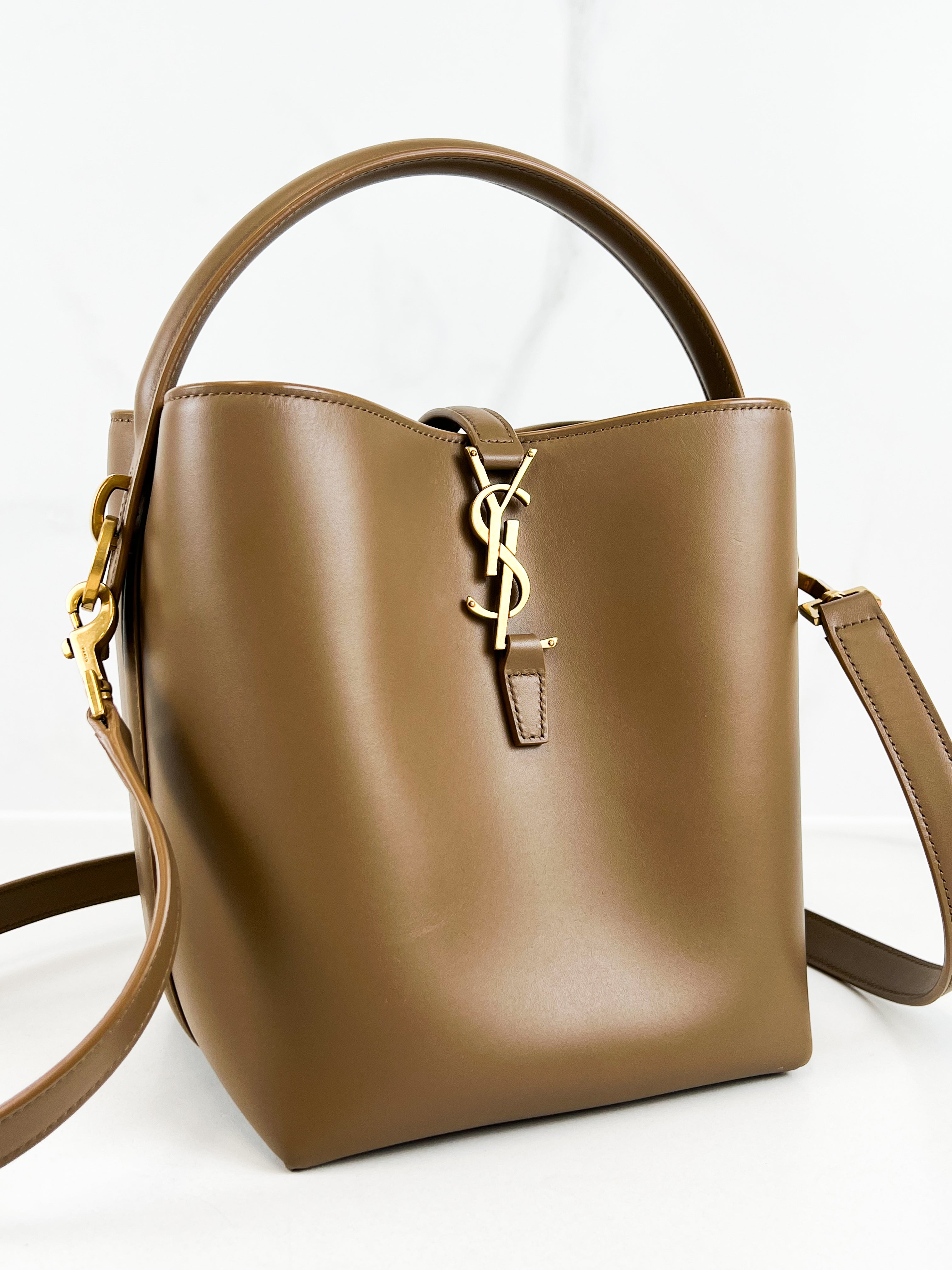 Saint Laurent LE 37 Small in Shiny Leather